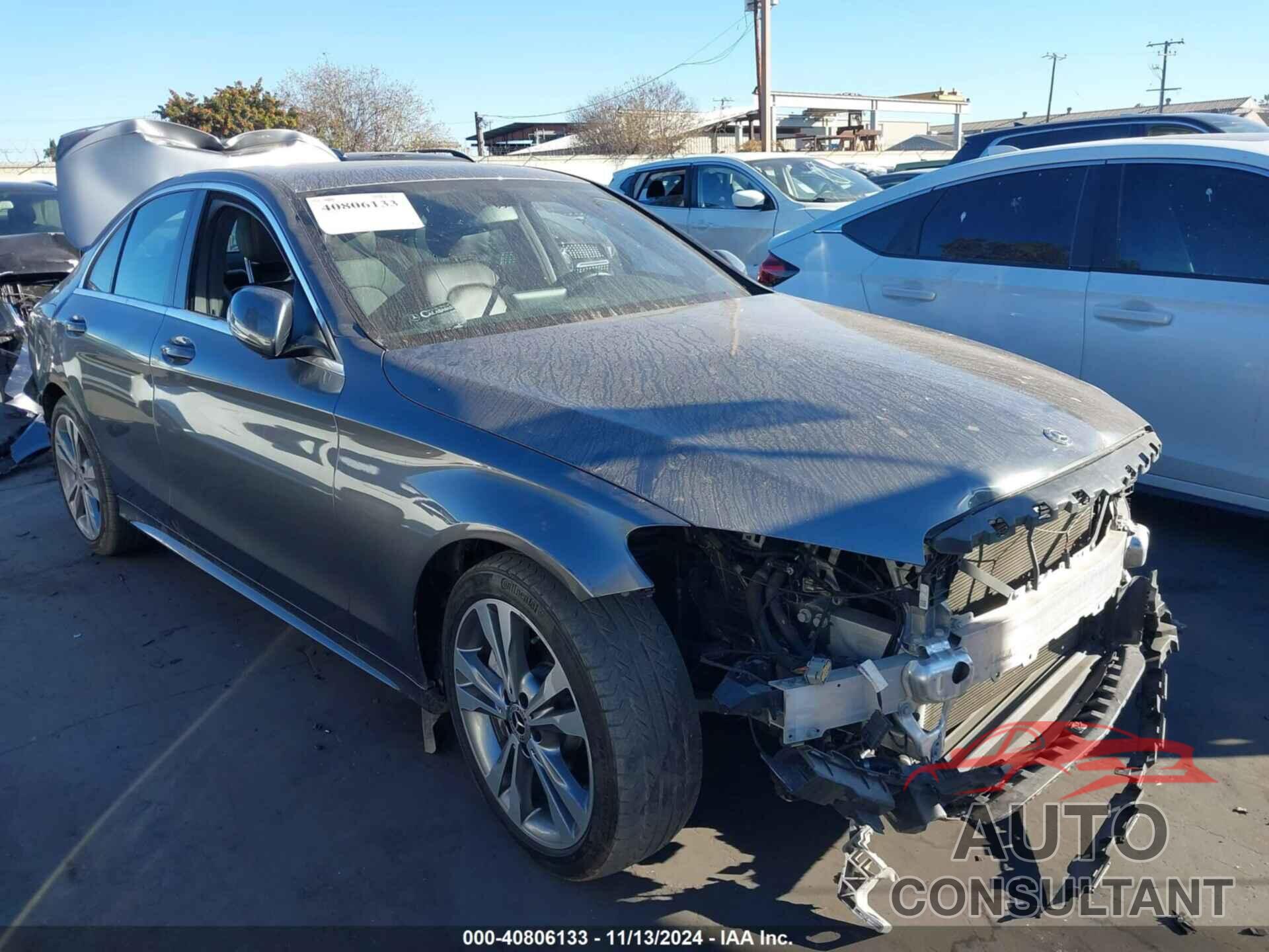 MERCEDES-BENZ C 300 2018 - 55SWF4JB7JU239465
