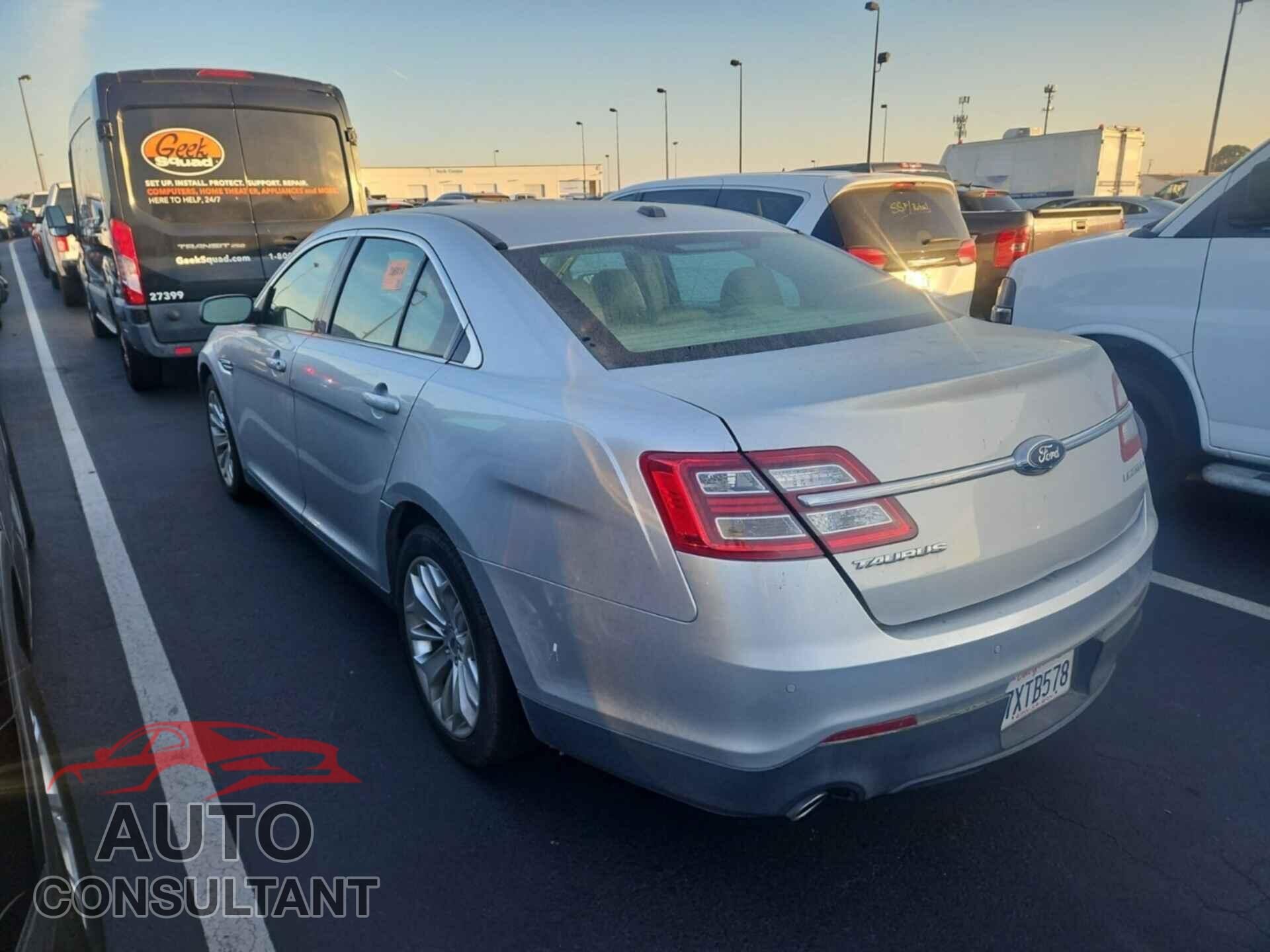 FORD TAURUS 2017 - 1FAHP2F87HG109927
