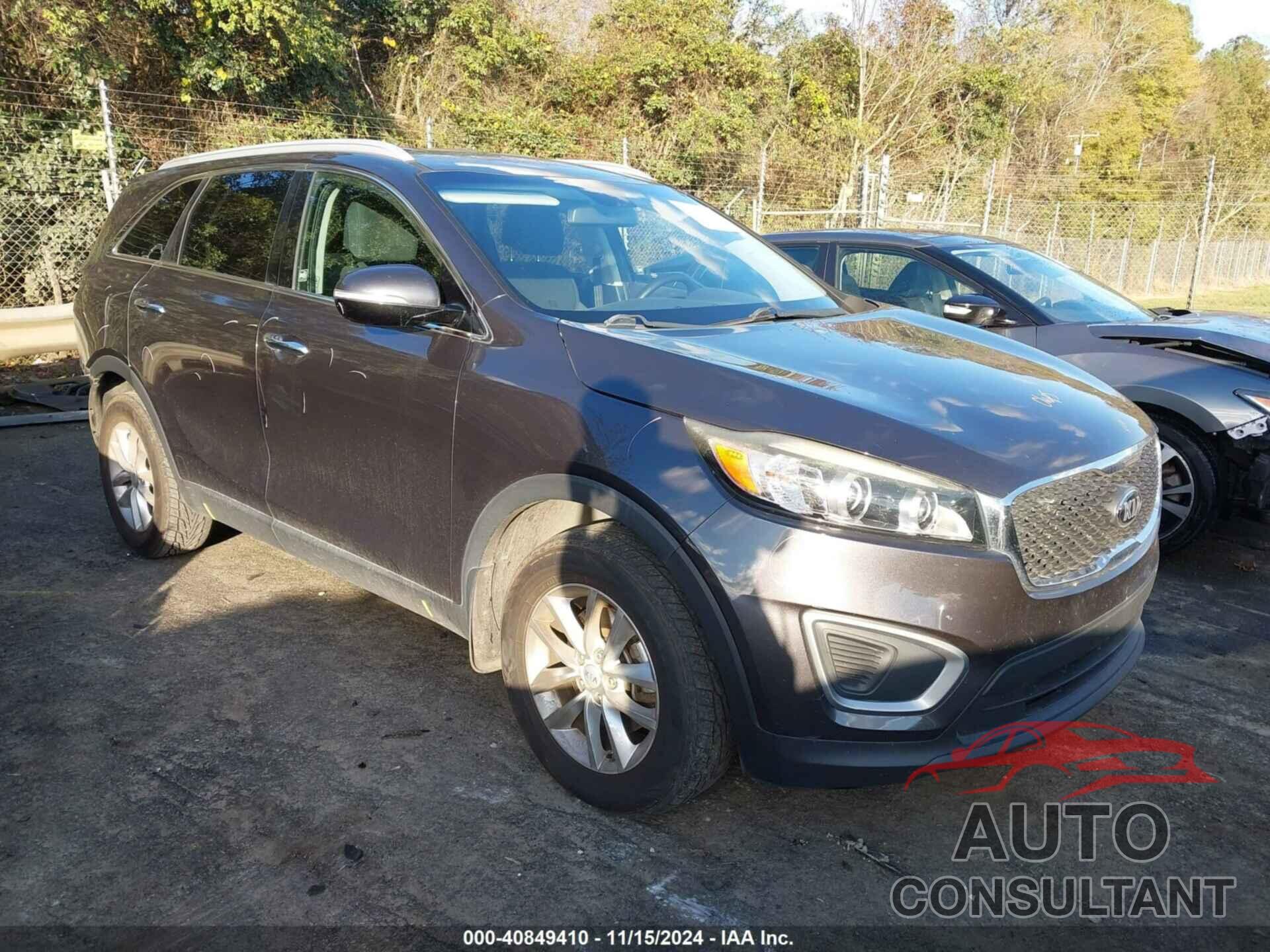 KIA SORENTO 2017 - 5XYPG4A35HG295287