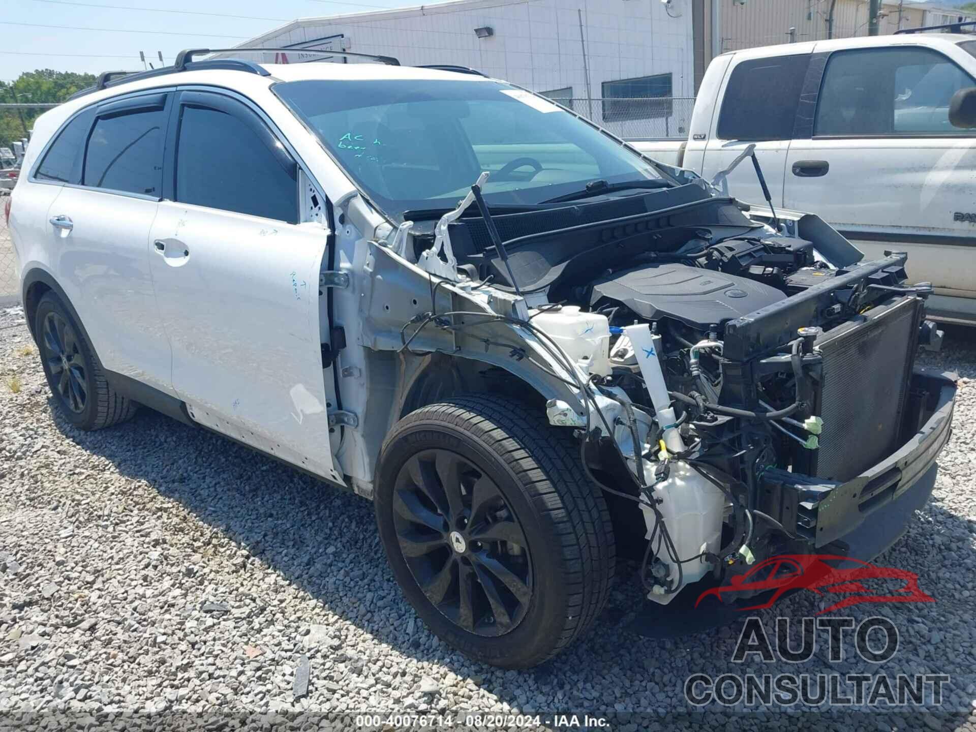 KIA SORENTO 2019 - 5XYPG4A58KG594135