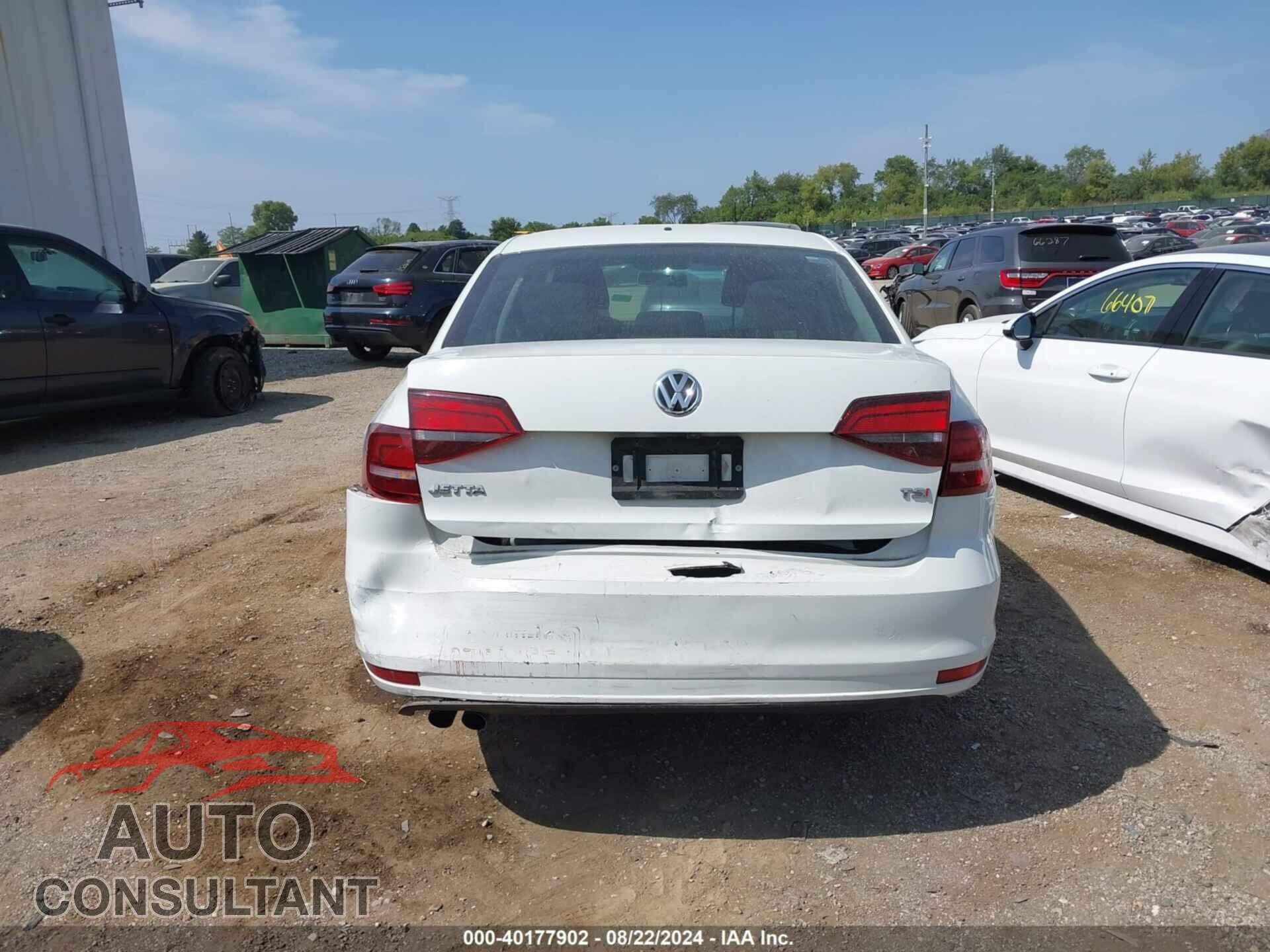 VOLKSWAGEN JETTA 2017 - 3VW2B7AJ9HM283569