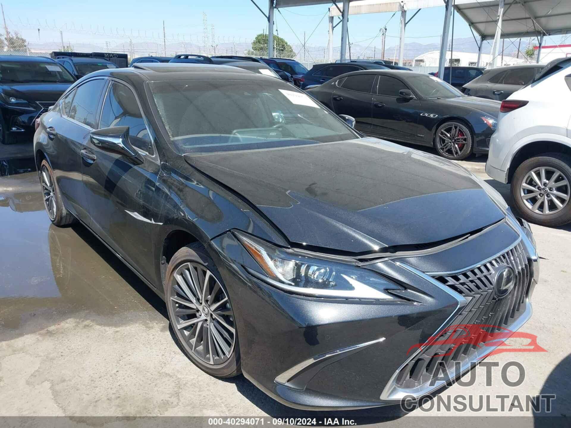 LEXUS ES 300H 2024 - 58ADA1C15RU042330