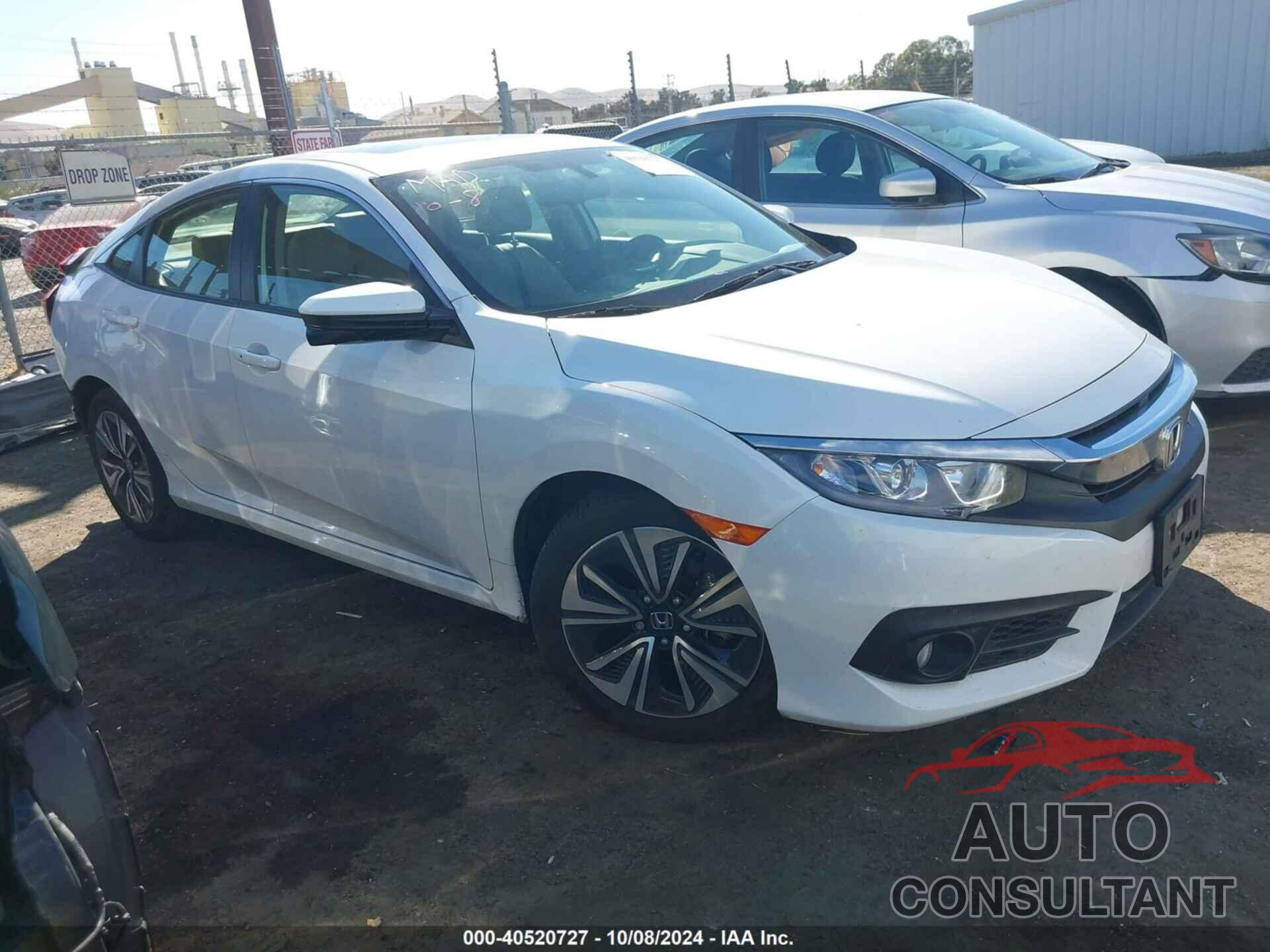 HONDA CIVIC 2018 - JHMFC1F72JX004442