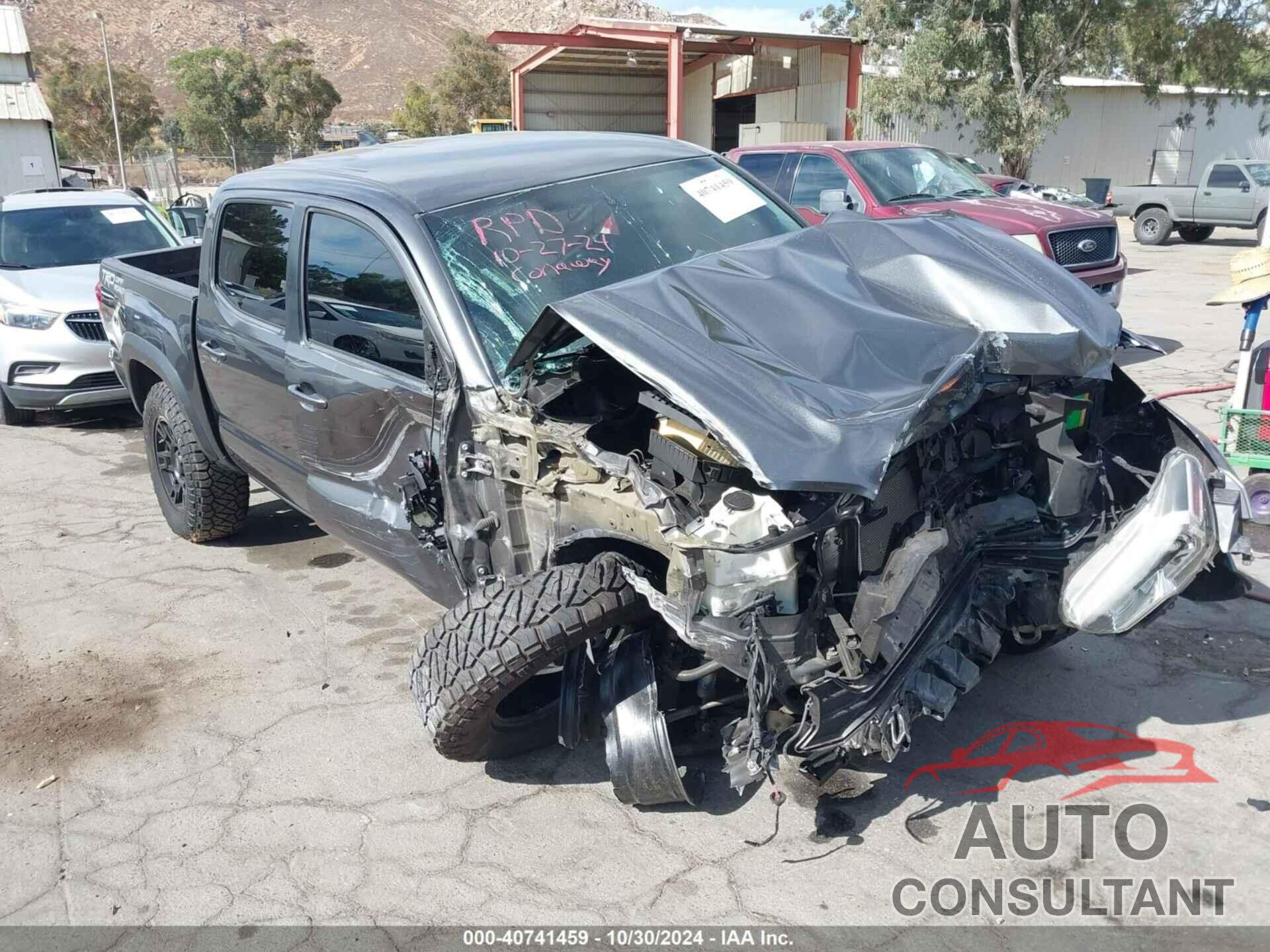 TOYOTA TACOMA 2016 - 3TMAZ5CN2GM025021