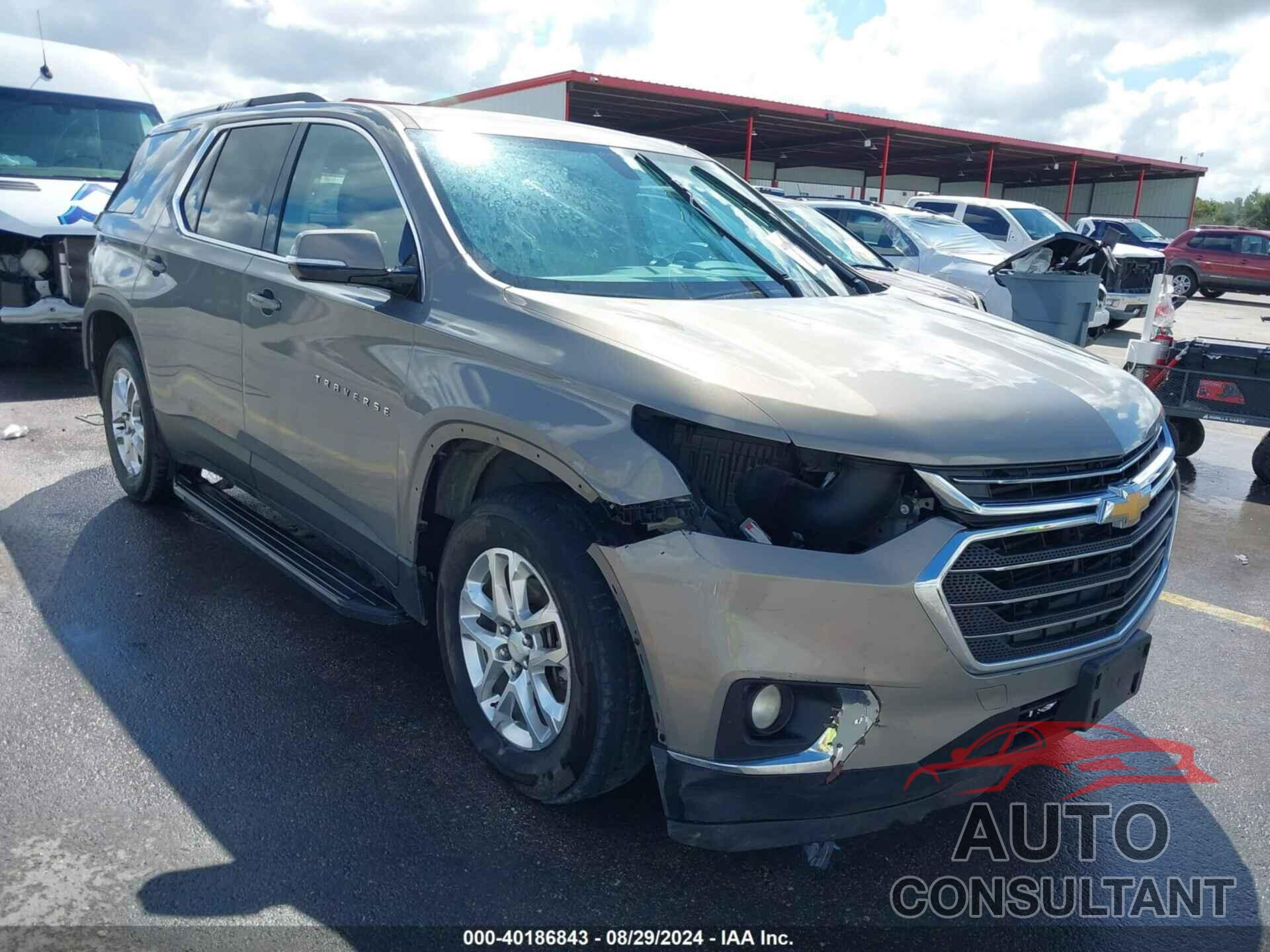 CHEVROLET TRAVERSE 2018 - 1GNERGKW5JJ111247