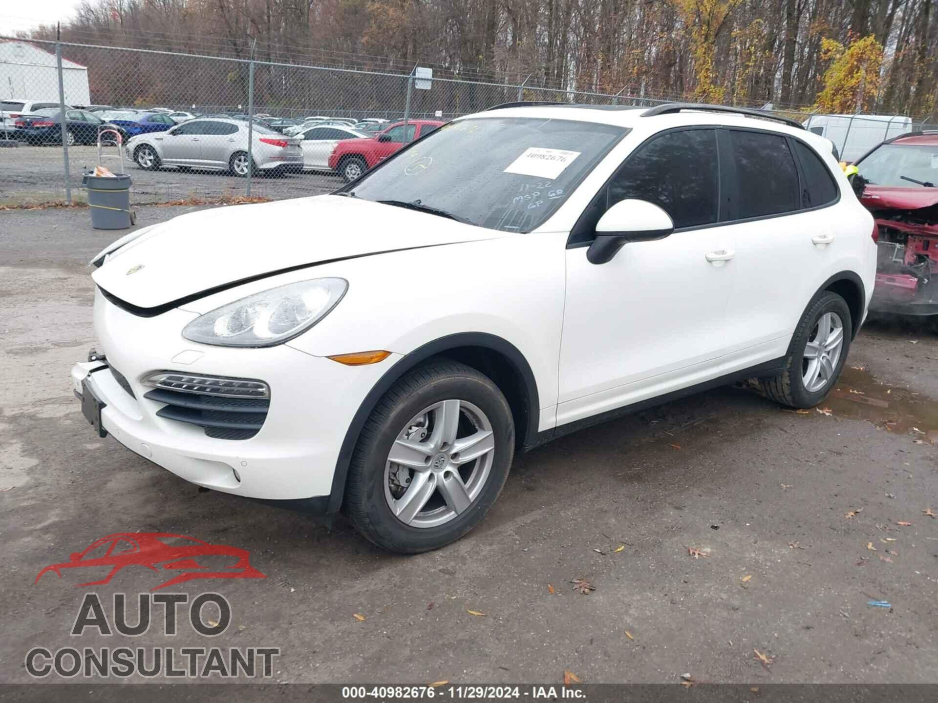 PORSCHE CAYENNE 2011 - WP1AB2A2XBLA54061