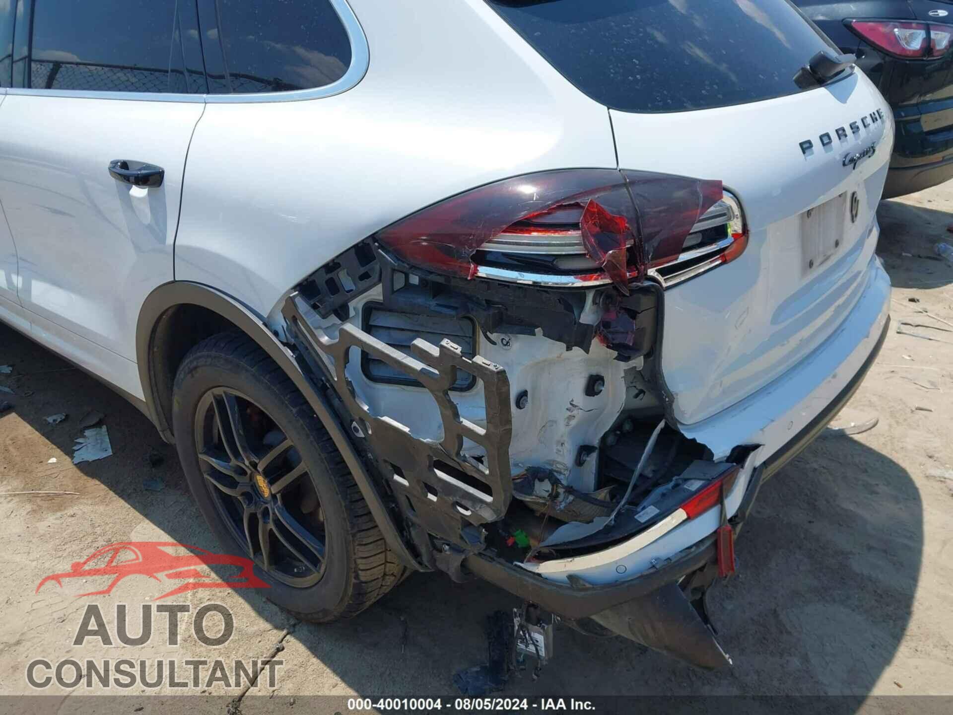 PORSCHE CAYENNE 2016 - WP1AB2A21GLA92253
