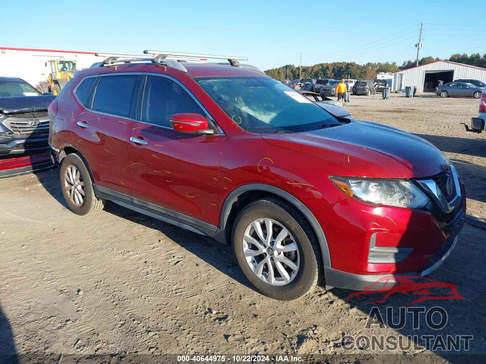 NISSAN ROGUE 2018 - 5N1AT2MT9JC704687