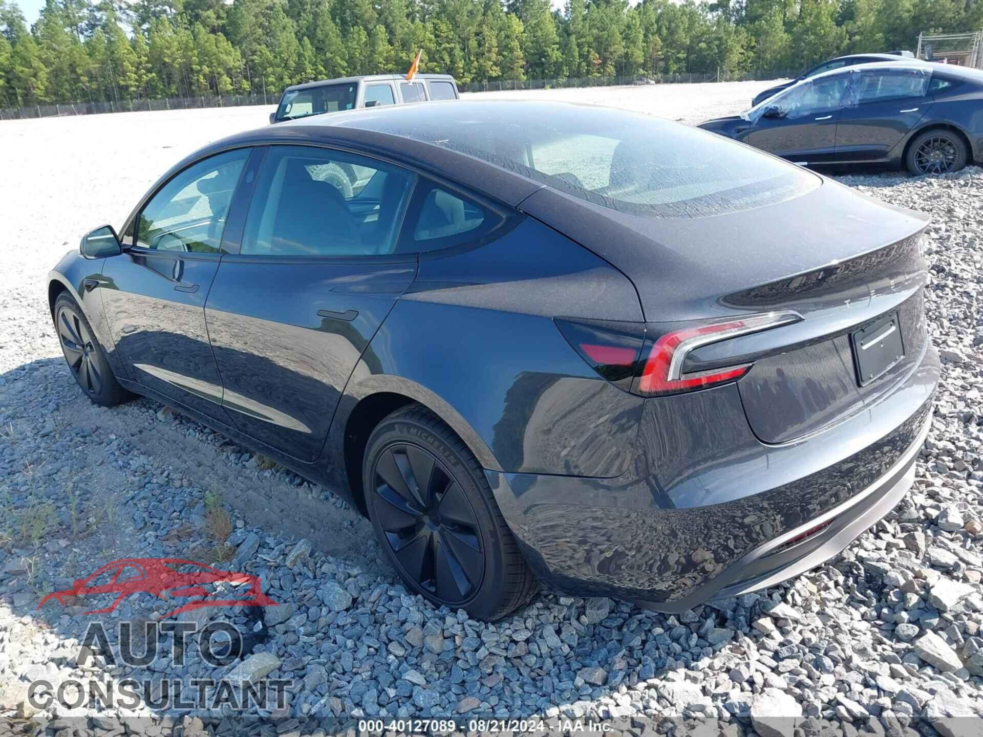 TESLA MODEL 3 2024 - 5YJ3E1EB9RF800826