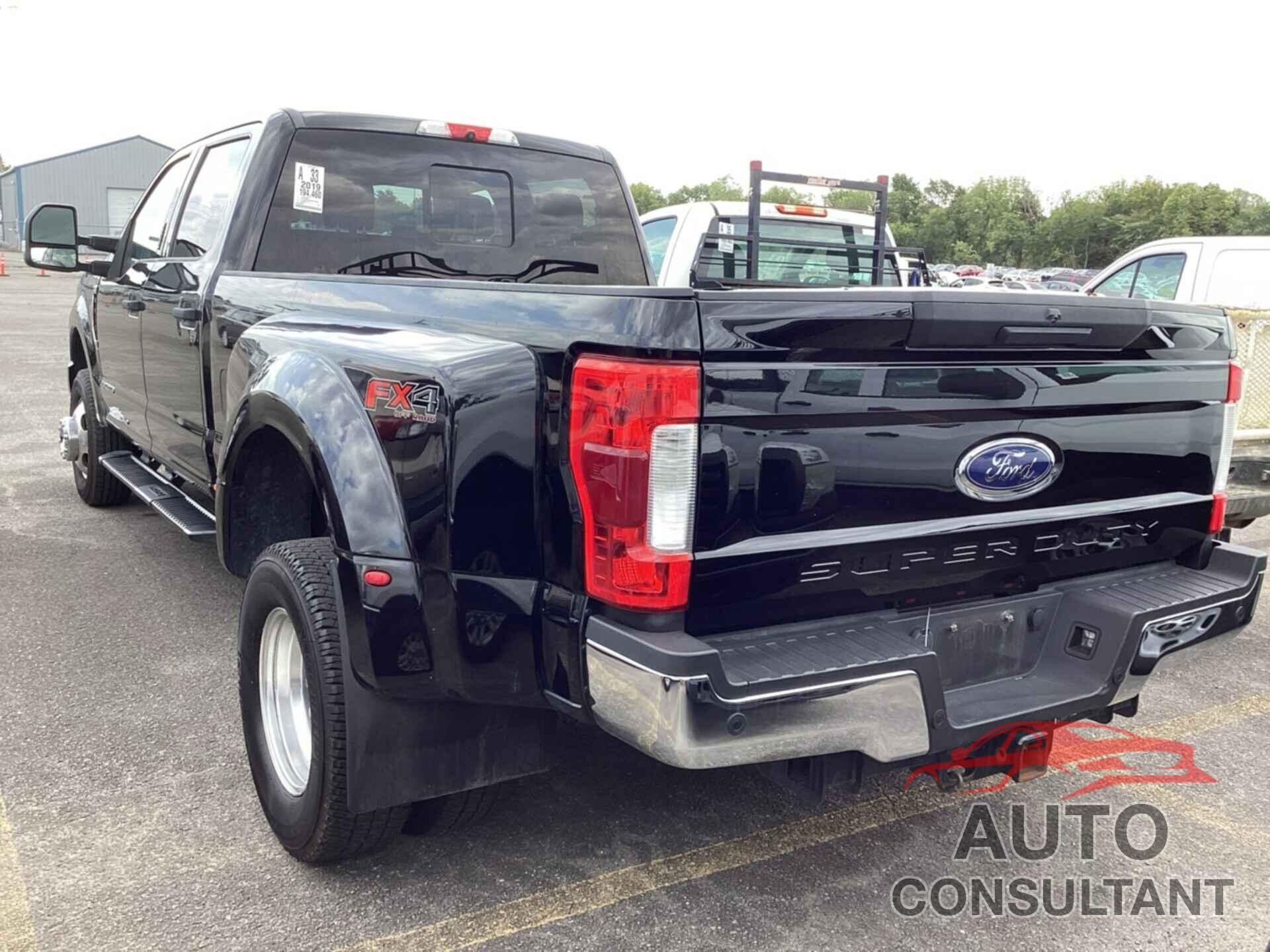 FORD F-350 2019 - 1FT8W3DT0KED11554