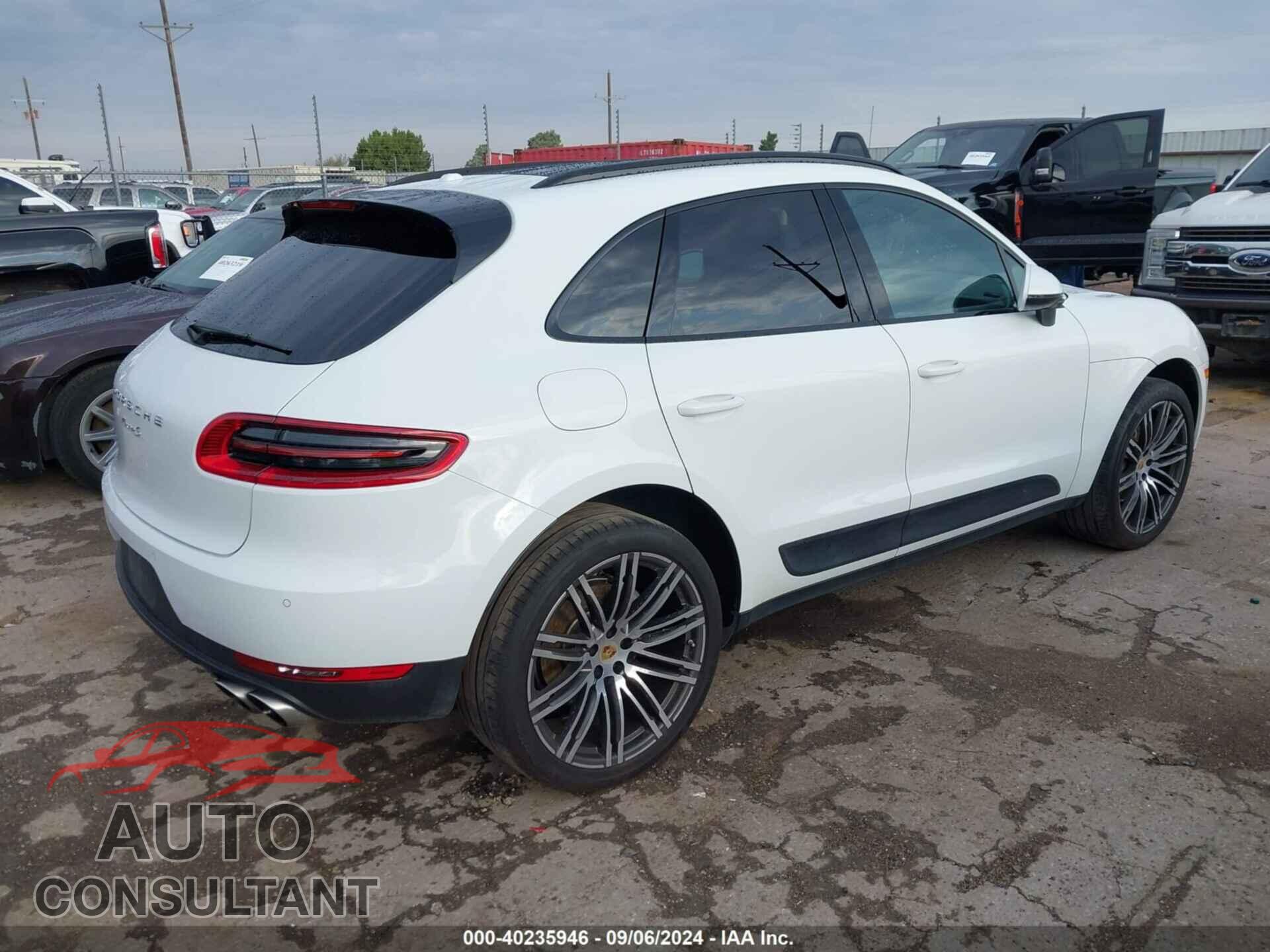 PORSCHE MACAN 2016 - WP1AB2A59GLB53052