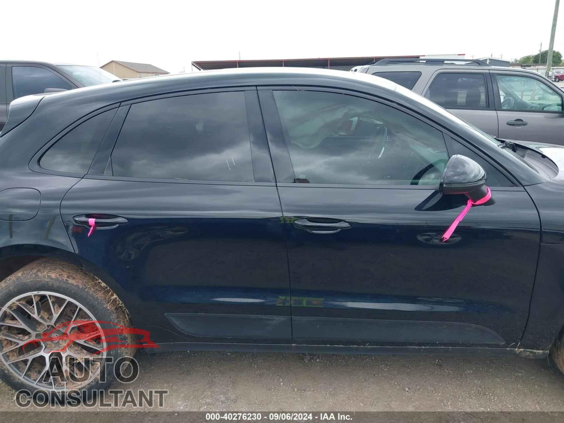 PORSCHE MACAN 2017 - WP1AA2A56HLB07618