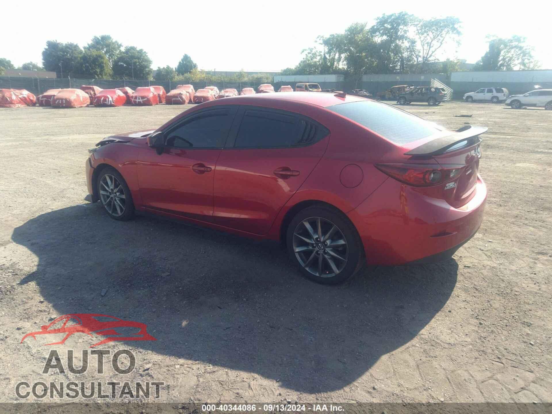MAZDA MAZDA3 2018 - 3MZBN1V35JM163578