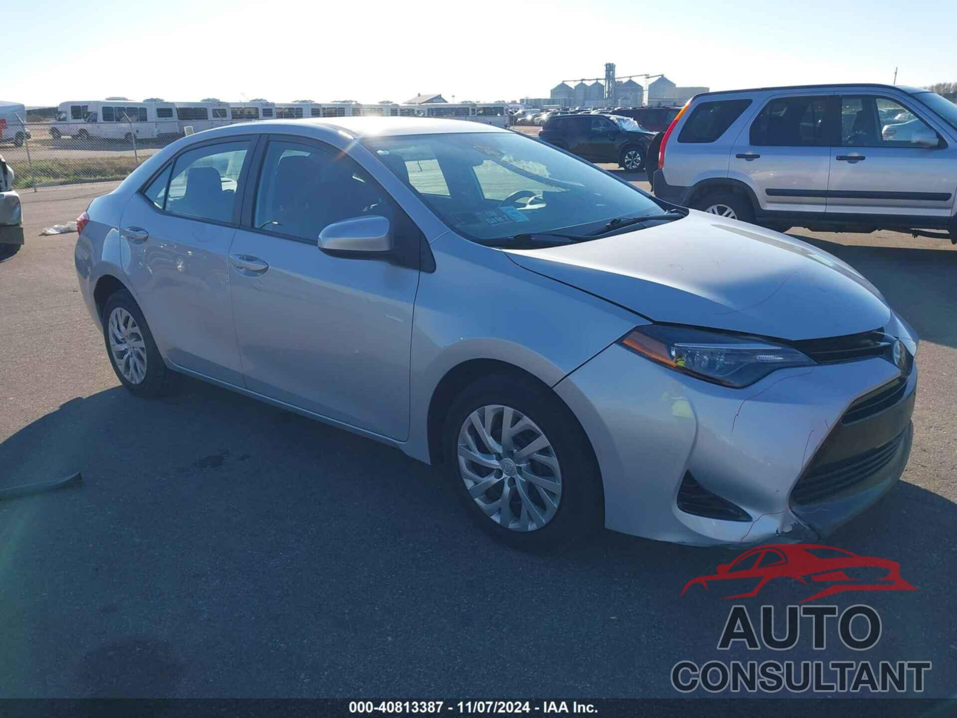 TOYOTA COROLLA 2018 - 2T1BURHE0JC122530