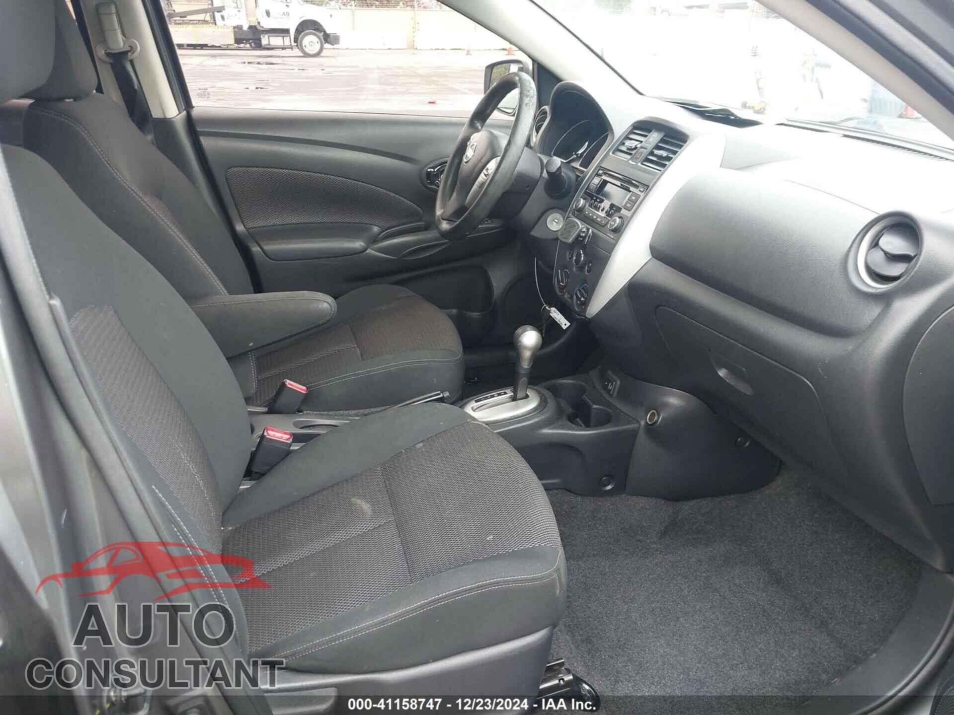 NISSAN VERSA 2017 - 3N1CN7AP7HL855475
