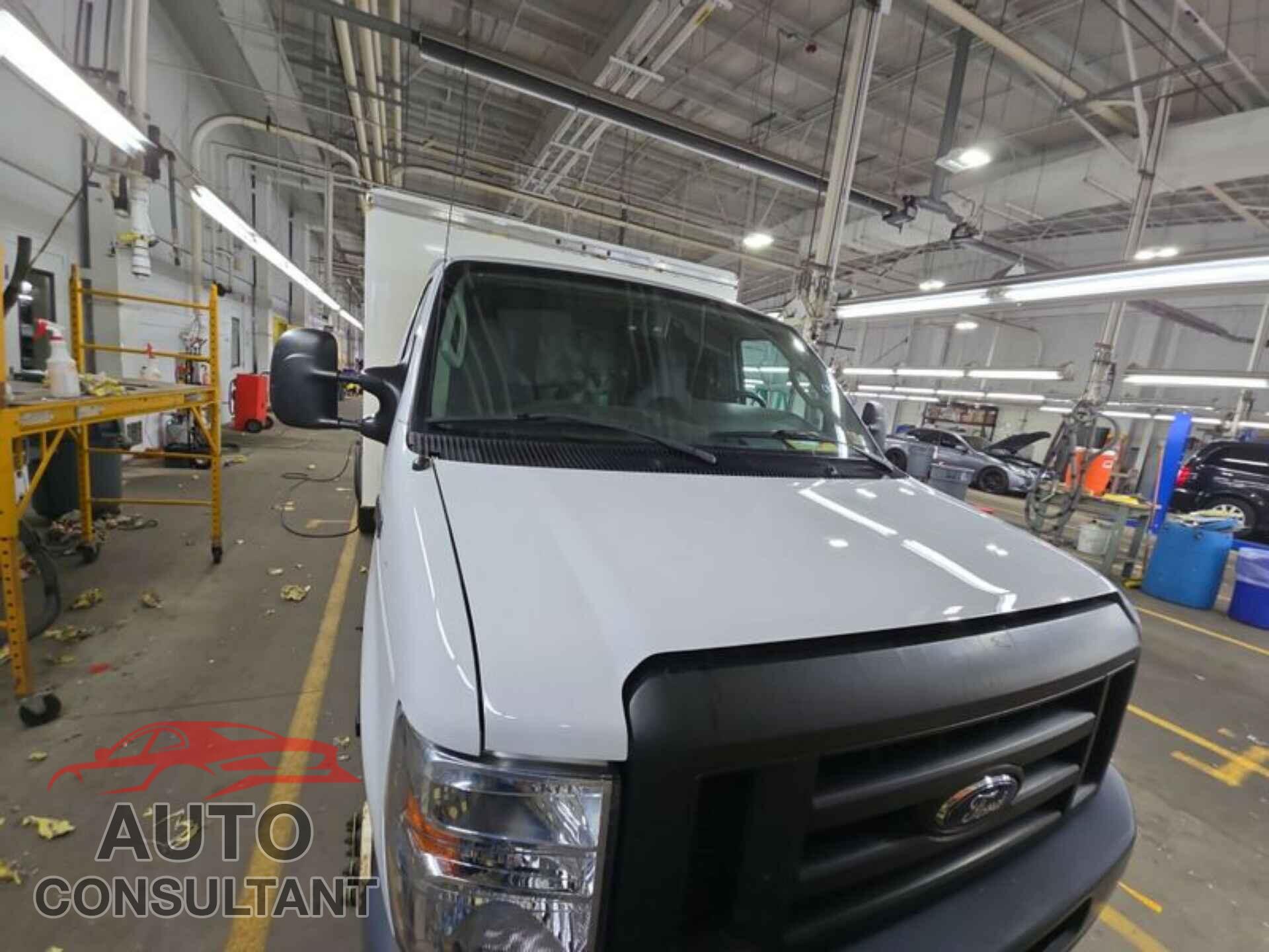 FORD E-450 CUTAWAY 2018 - 1FDXE4FS6JDC18921