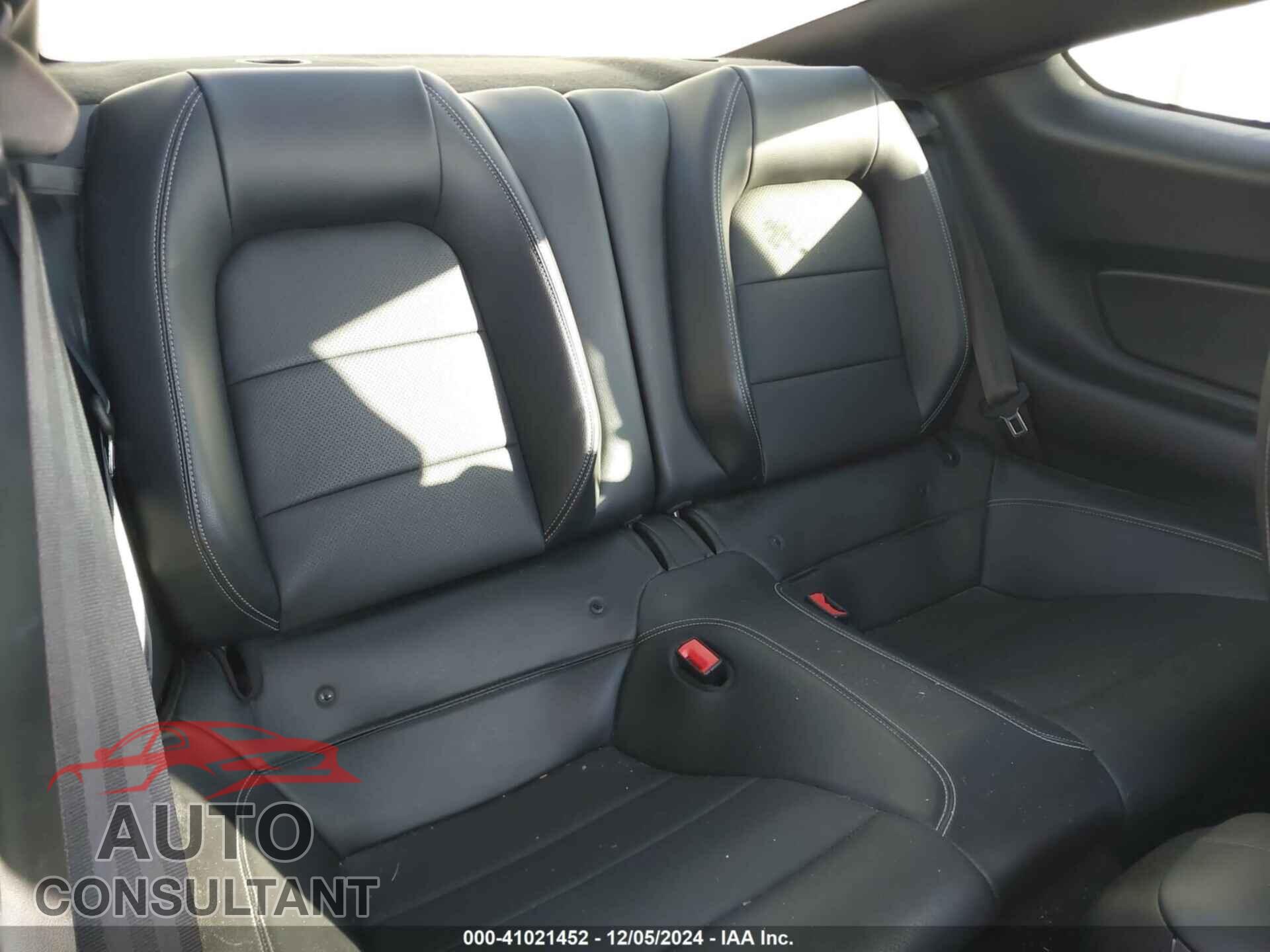 FORD MUSTANG 2019 - 1FA6P8CF7K5167343