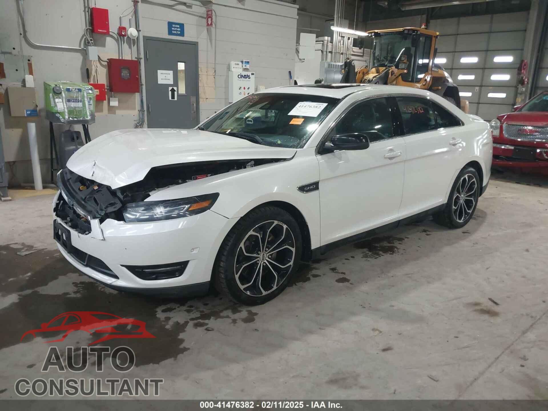 FORD TAURUS 2015 - 1FAHP2KT2FG125170