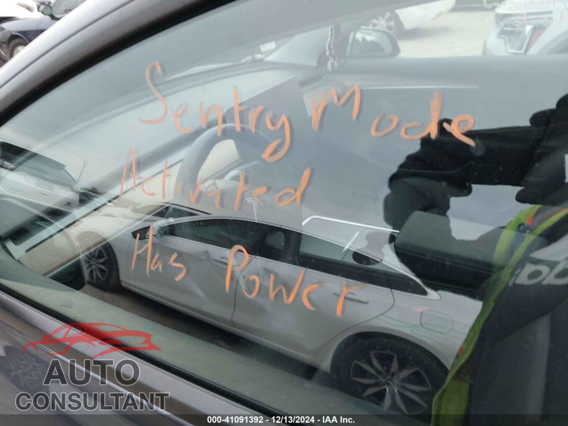 TESLA MODEL 3 2023 - 5YJ3E1EA7PF712930