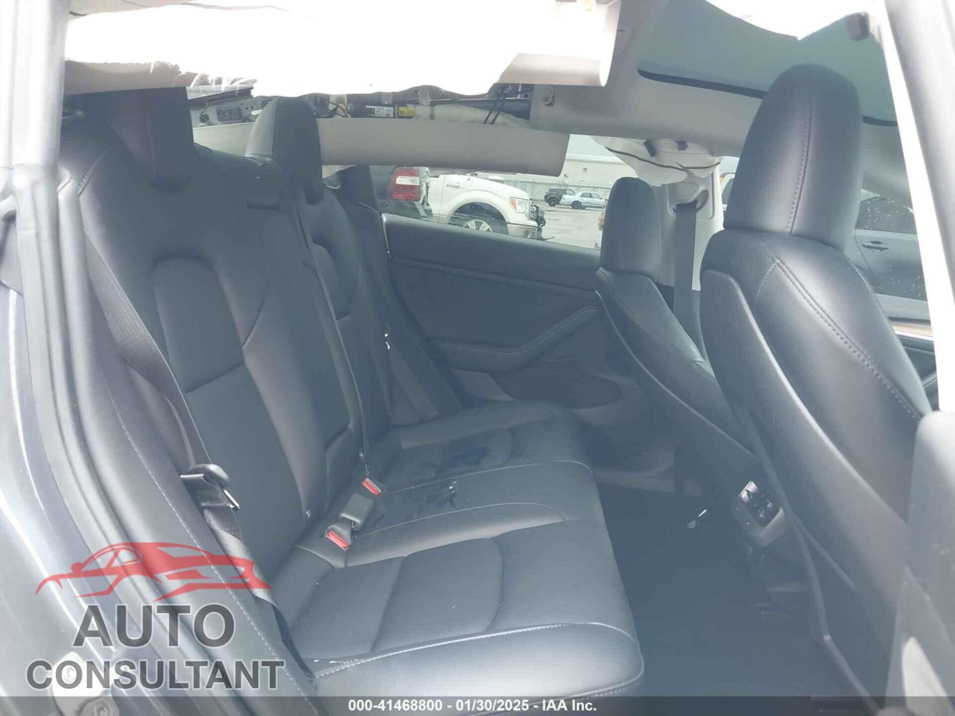 TESLA MODEL 3 2023 - 5YJ3E1EC3PF577351