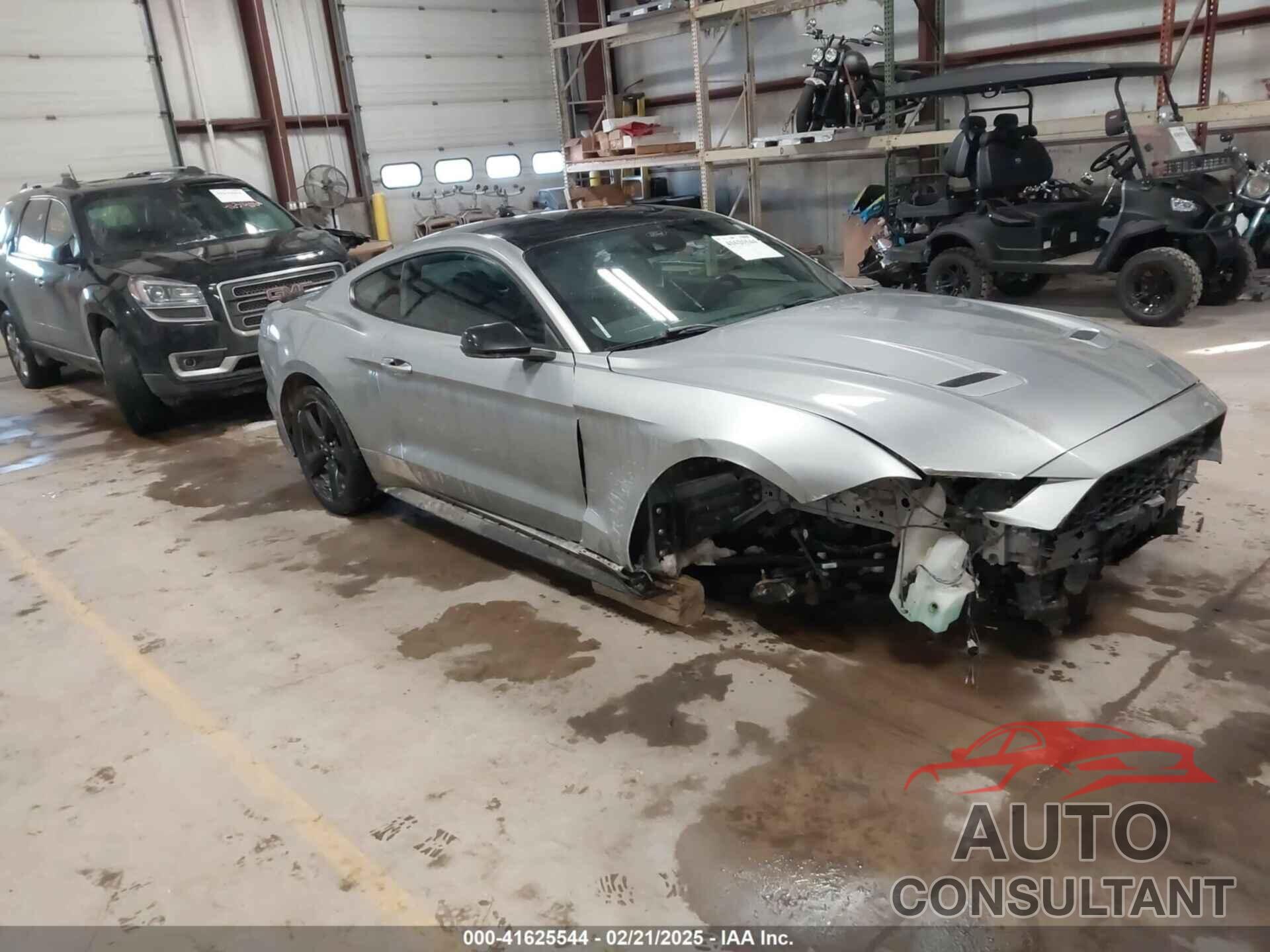 FORD MUSTANG 2021 - 1FA6P8TH1M5127800