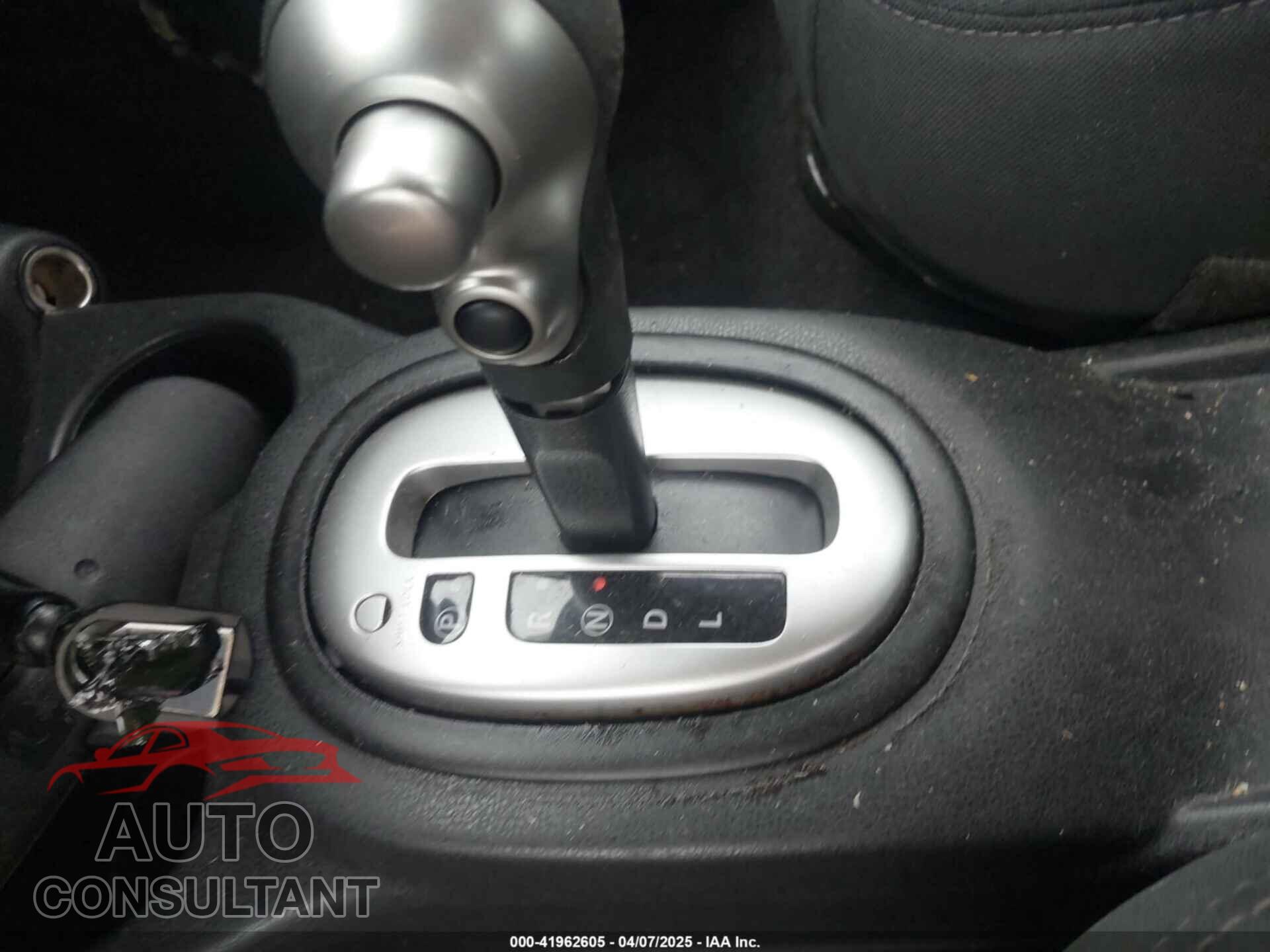 NISSAN VERSA 2019 - 3N1CN7AP3KL879411