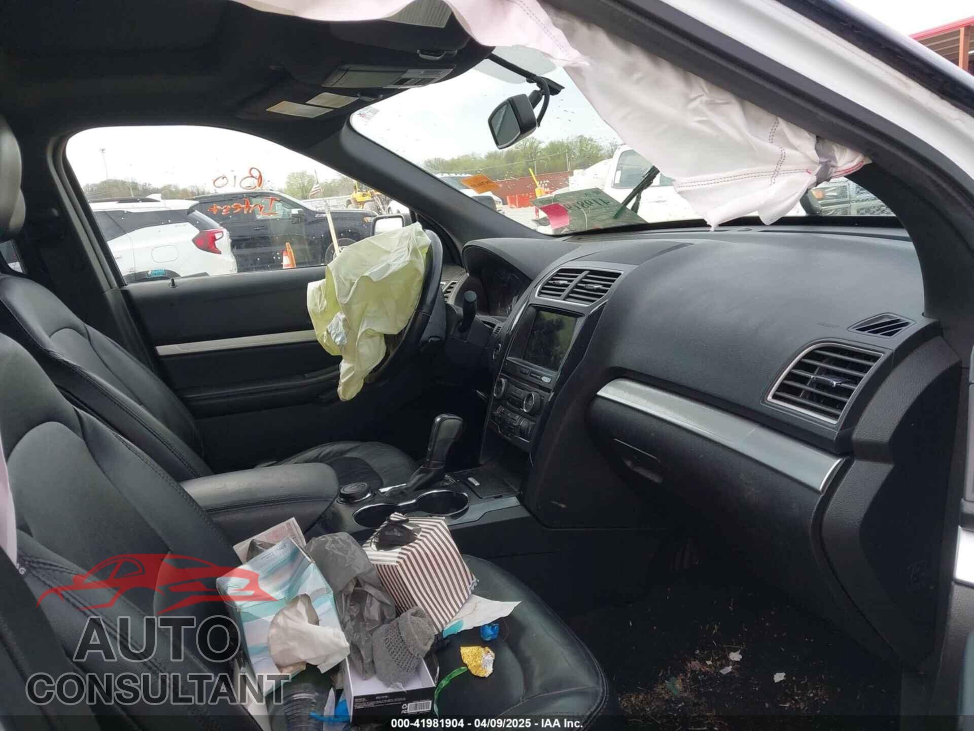 FORD EXPLORER 2017 - 1FM5K8D86HGD33655