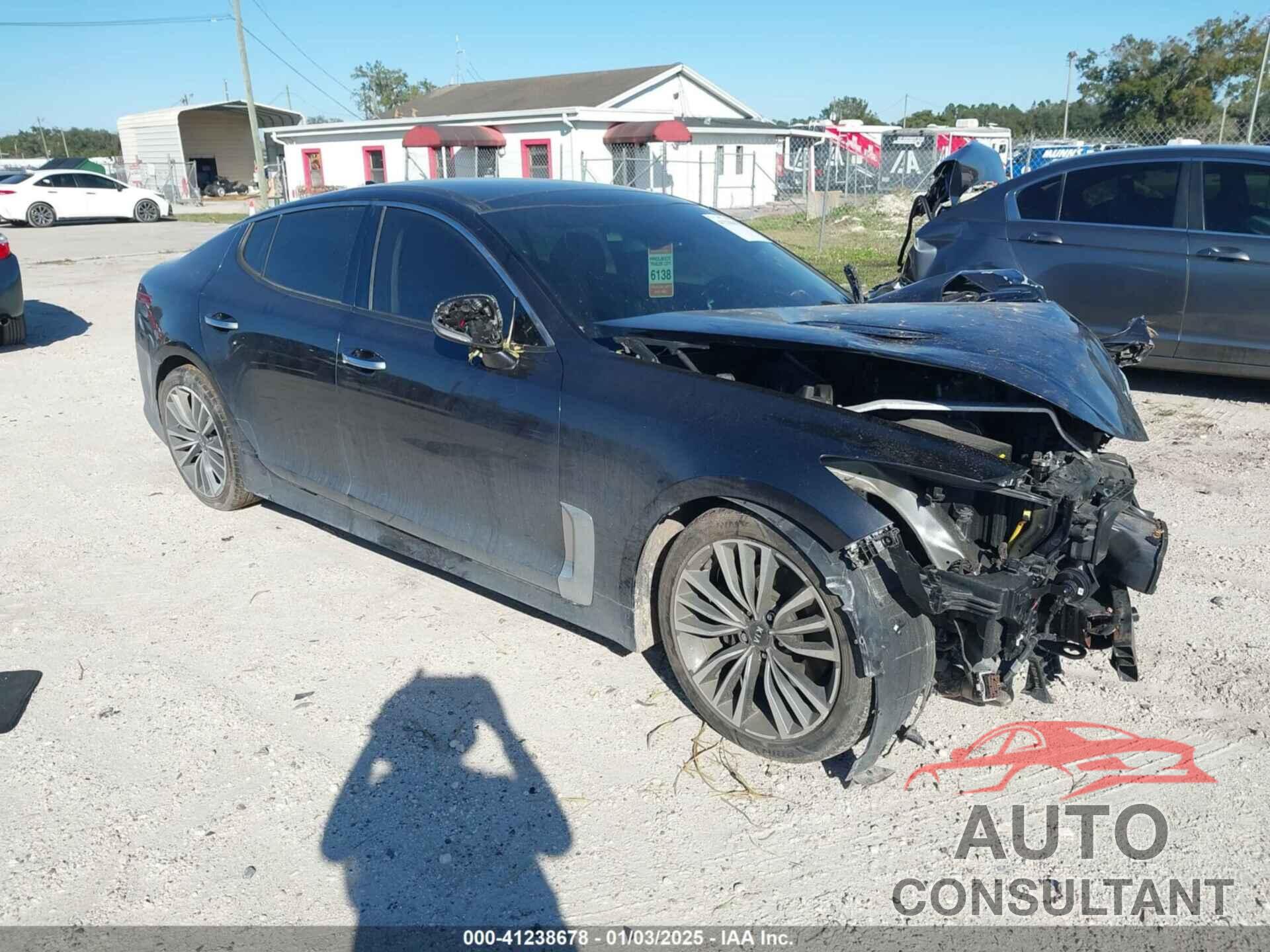 KIA STINGER 2019 - KNAE15LA7K6066305