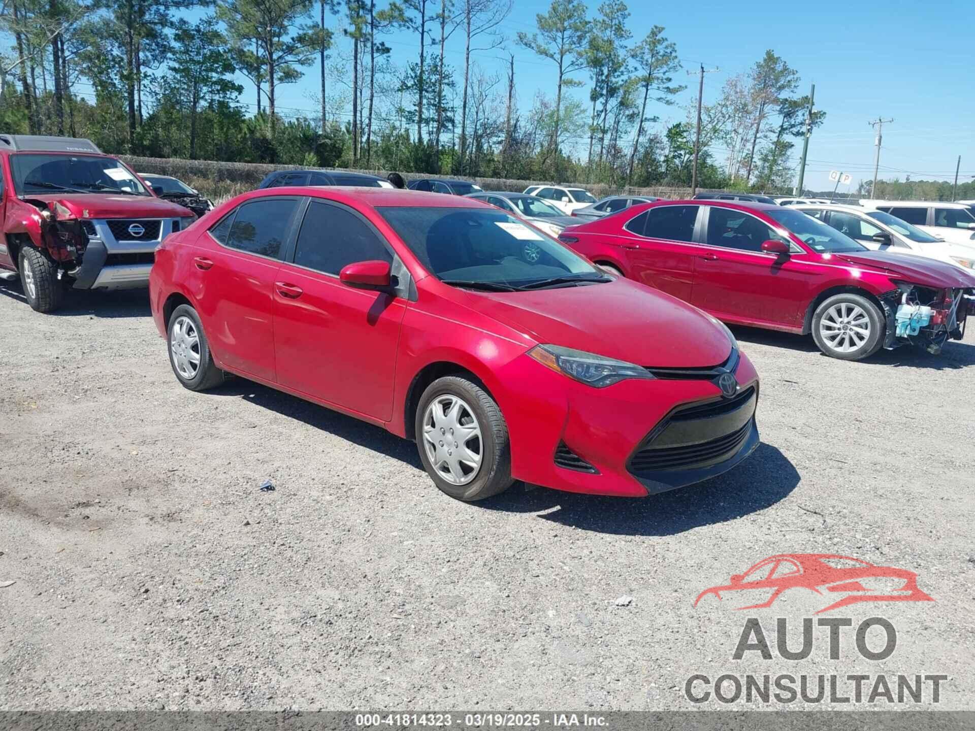 TOYOTA COROLLA 2018 - 5YFBURHEXJP822166