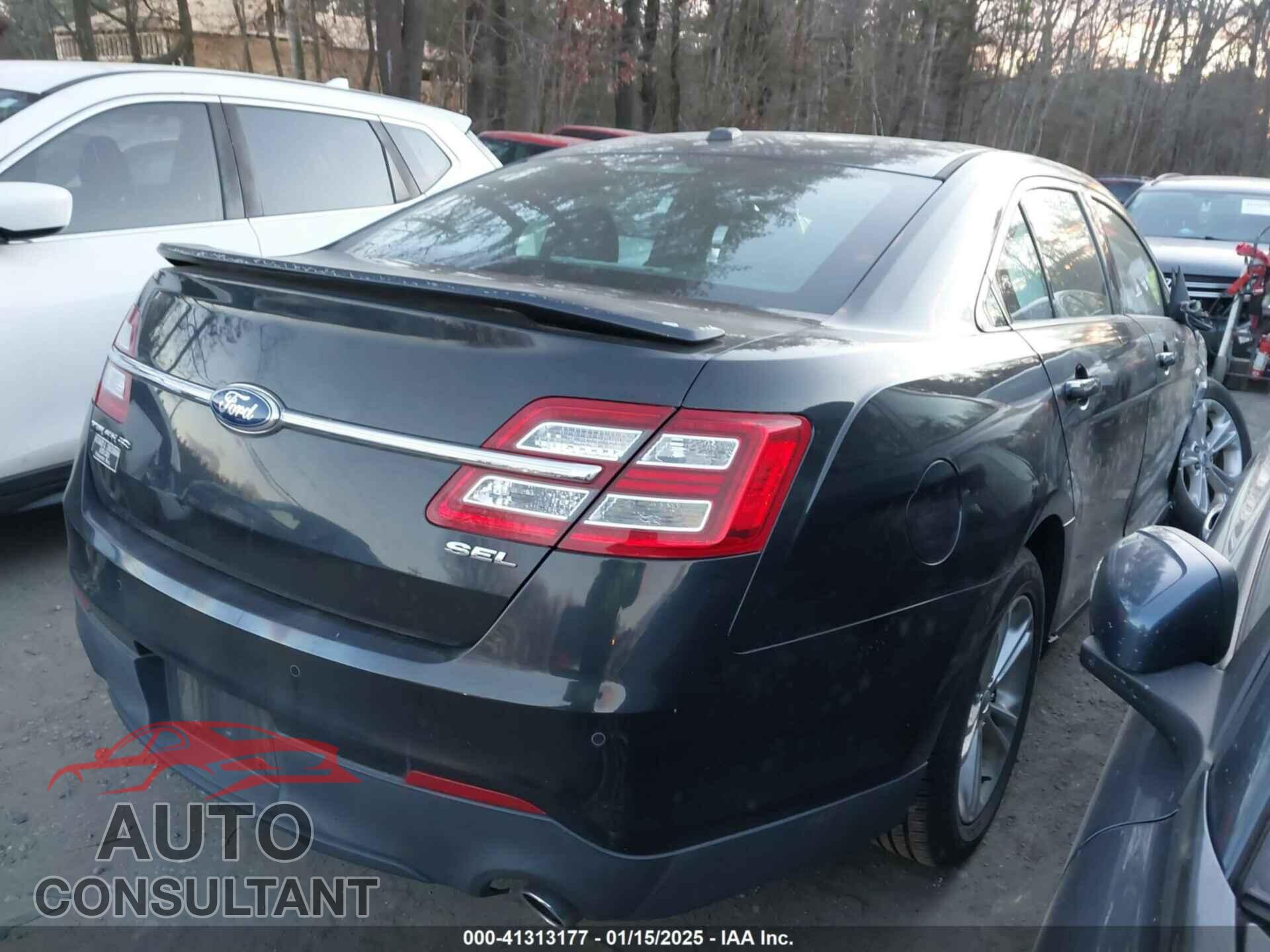 FORD TAURUS 2013 - 1FAHP2E88DG158775