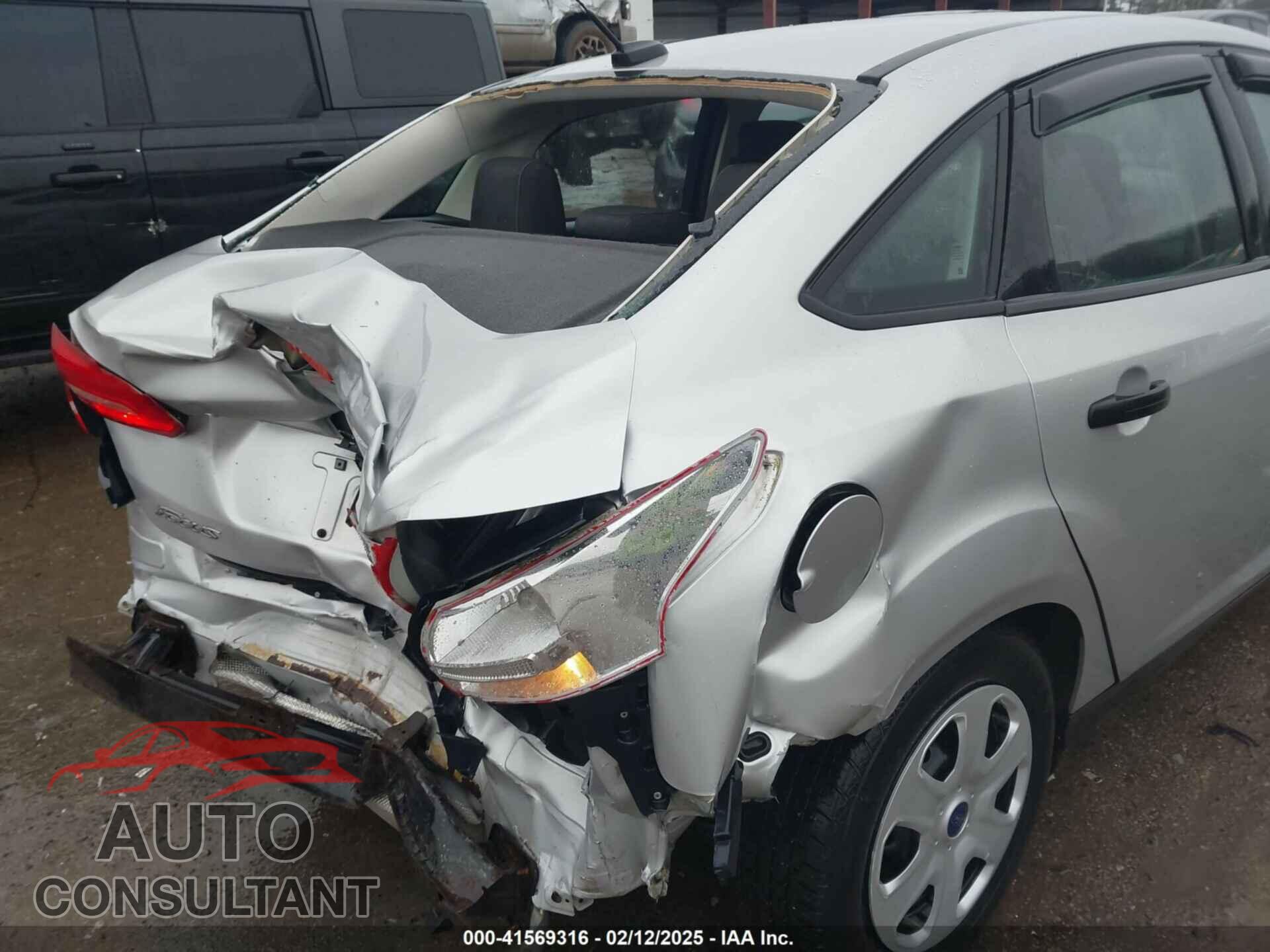 FORD FOCUS 2016 - 1FADP3E20GL378035