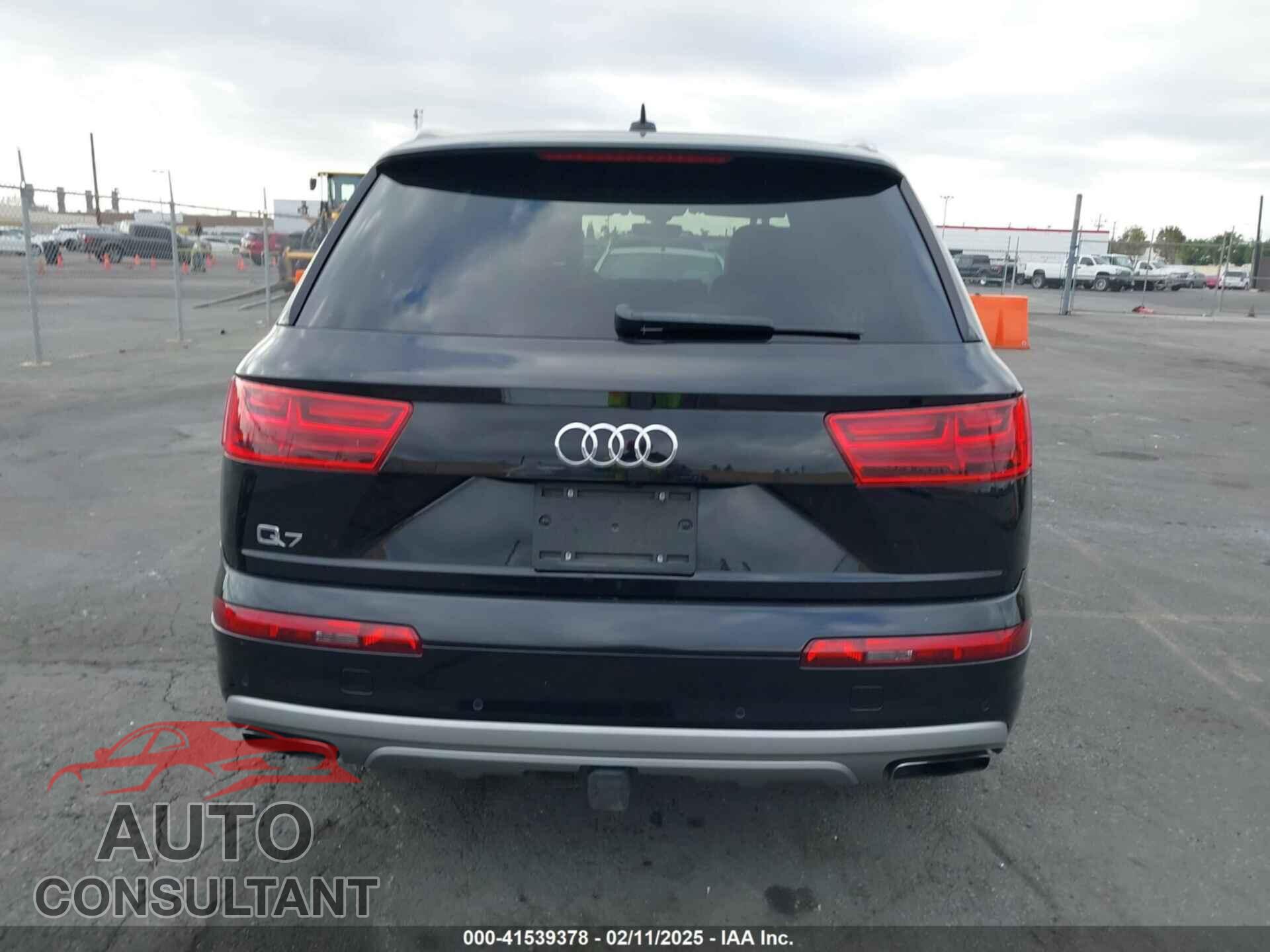 AUDI Q7 2019 - WA1VAAF75KD019727