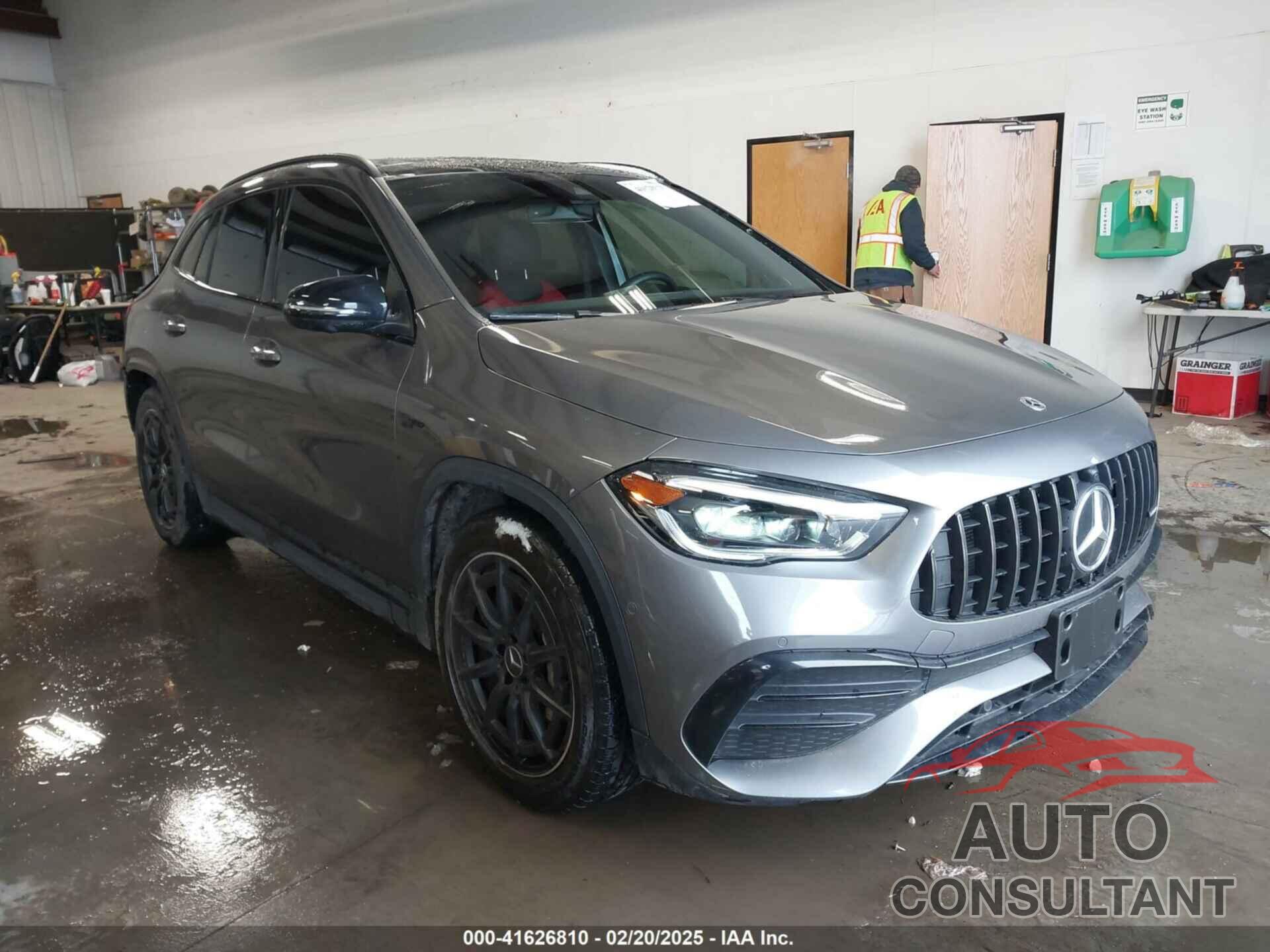 MERCEDES-BENZ AMG GLA 35 2023 - W1N4N5BB2PJ436490