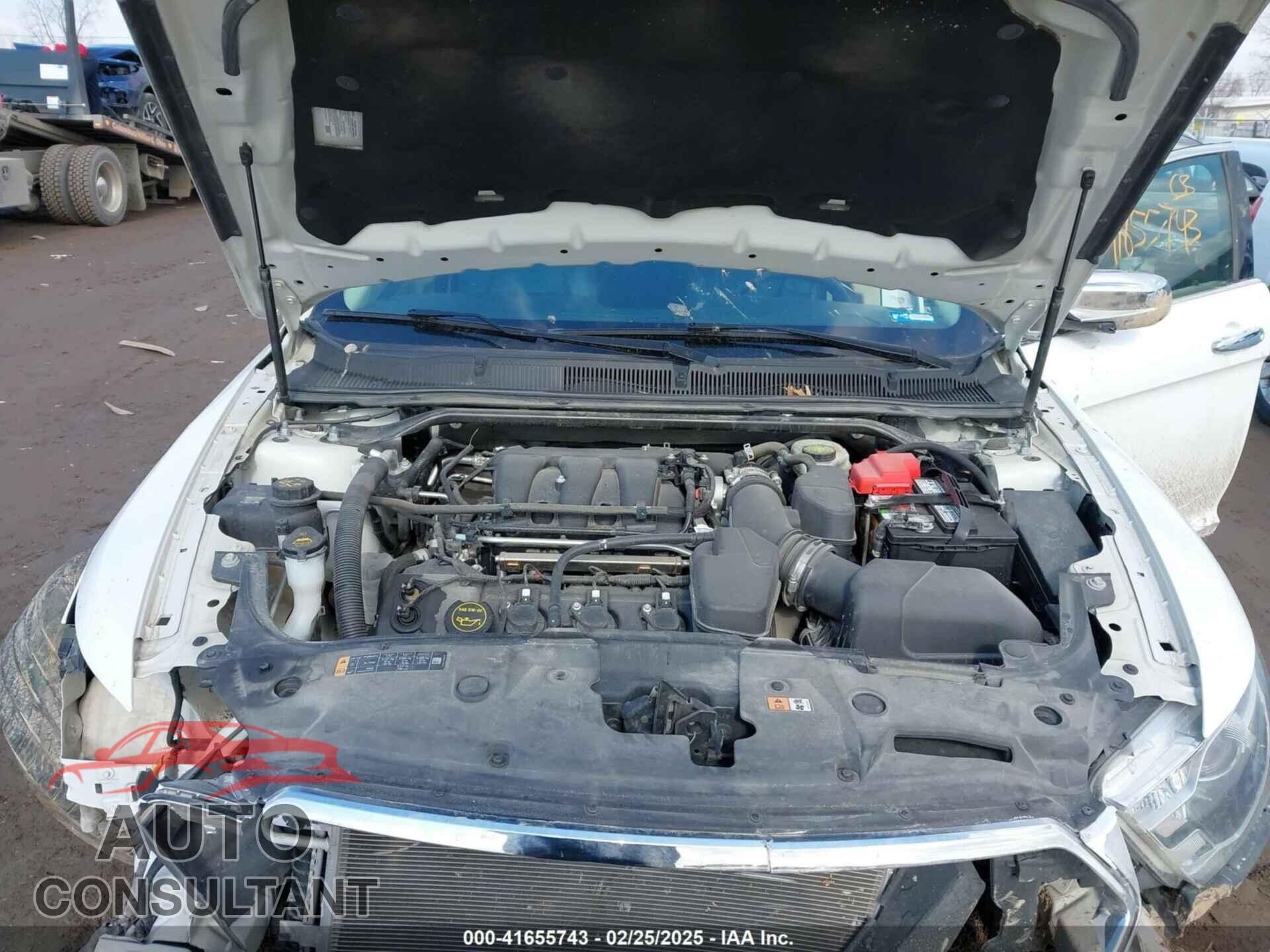 FORD TAURUS 2016 - 1FAHP2D8XGG146830