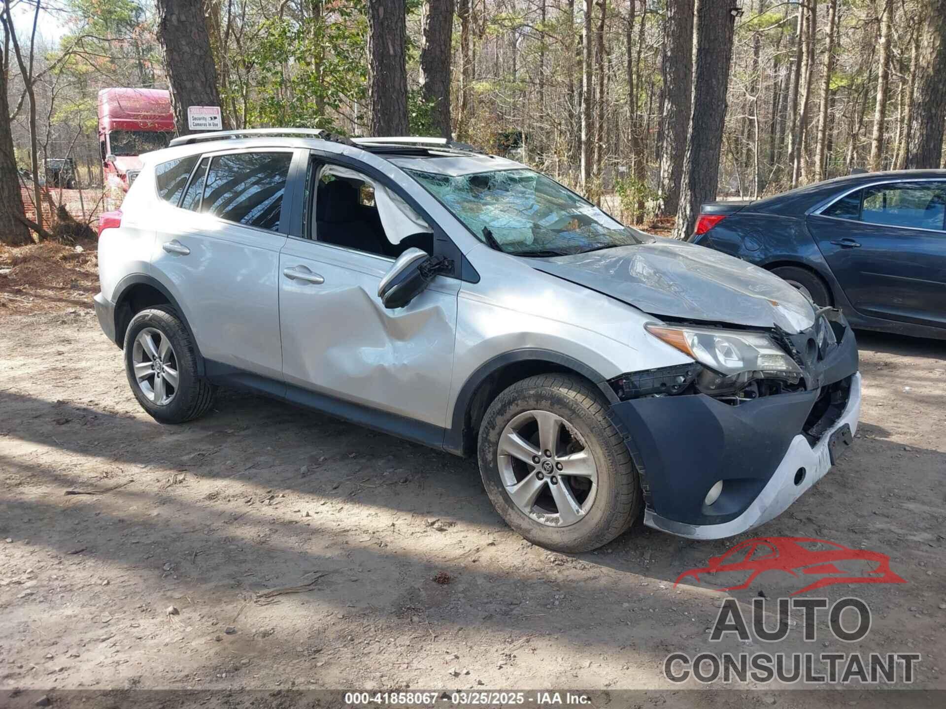 TOYOTA RAV4 2015 - JTMWFREV5FD066613