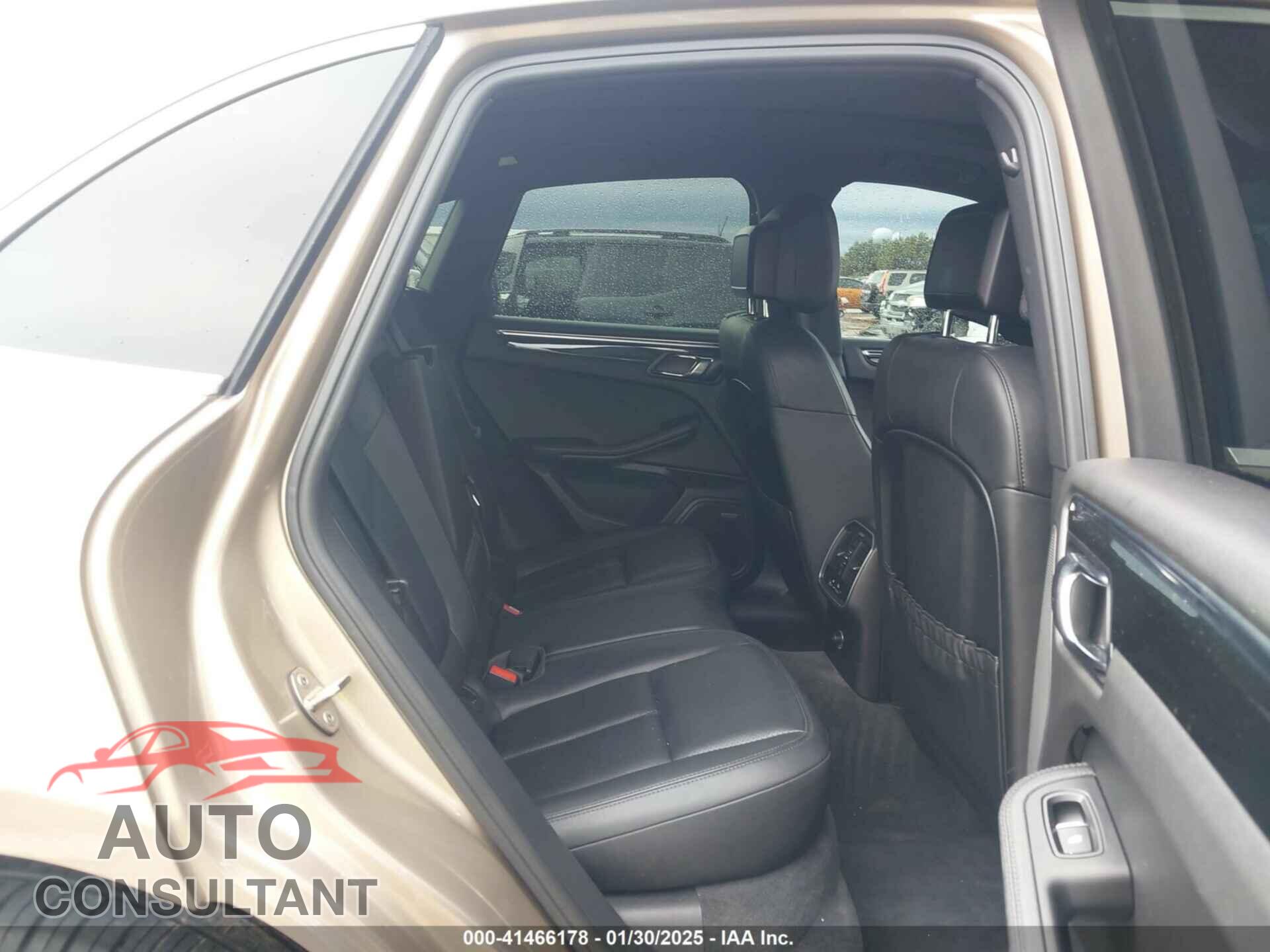 PORSCHE MACAN 2016 - WP1AB2A59GLB57375