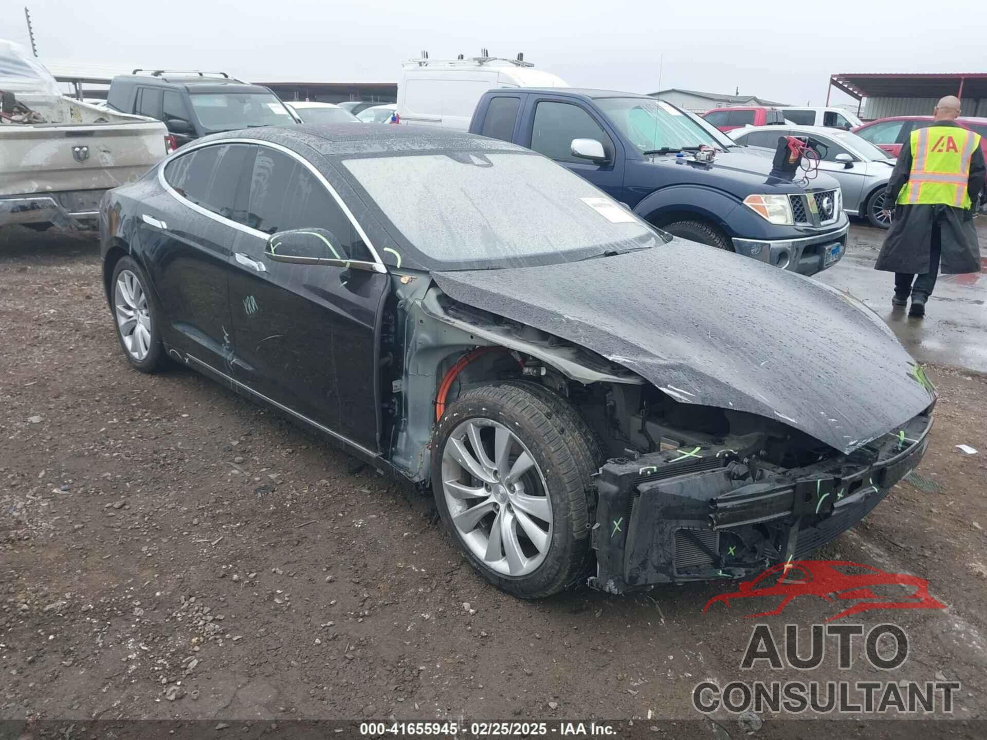 TESLA MODEL S 2016 - 5YJSA1E10GF156578