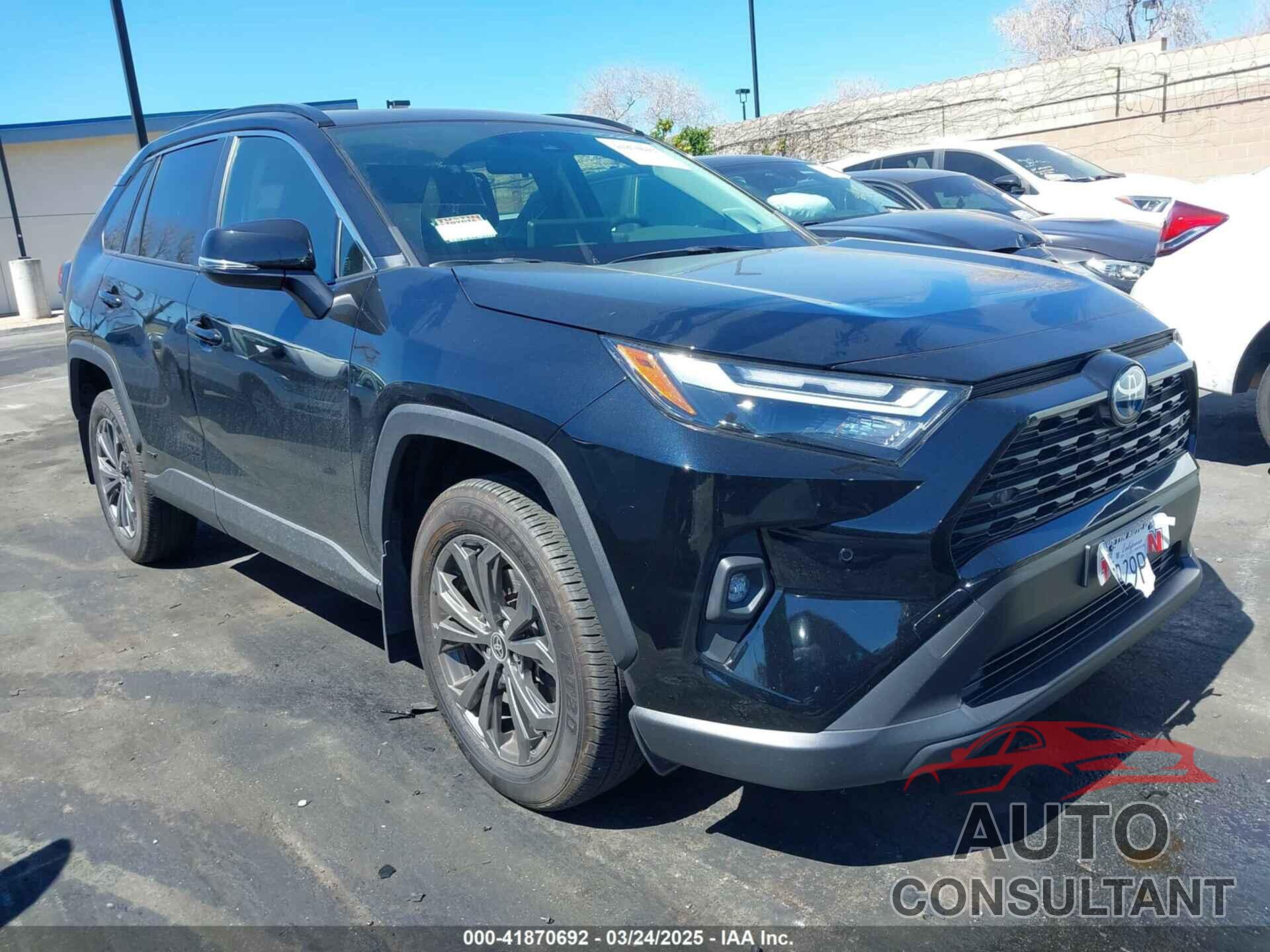 TOYOTA RAV4 HYBRID 2024 - JTMB6RFV0RD126685