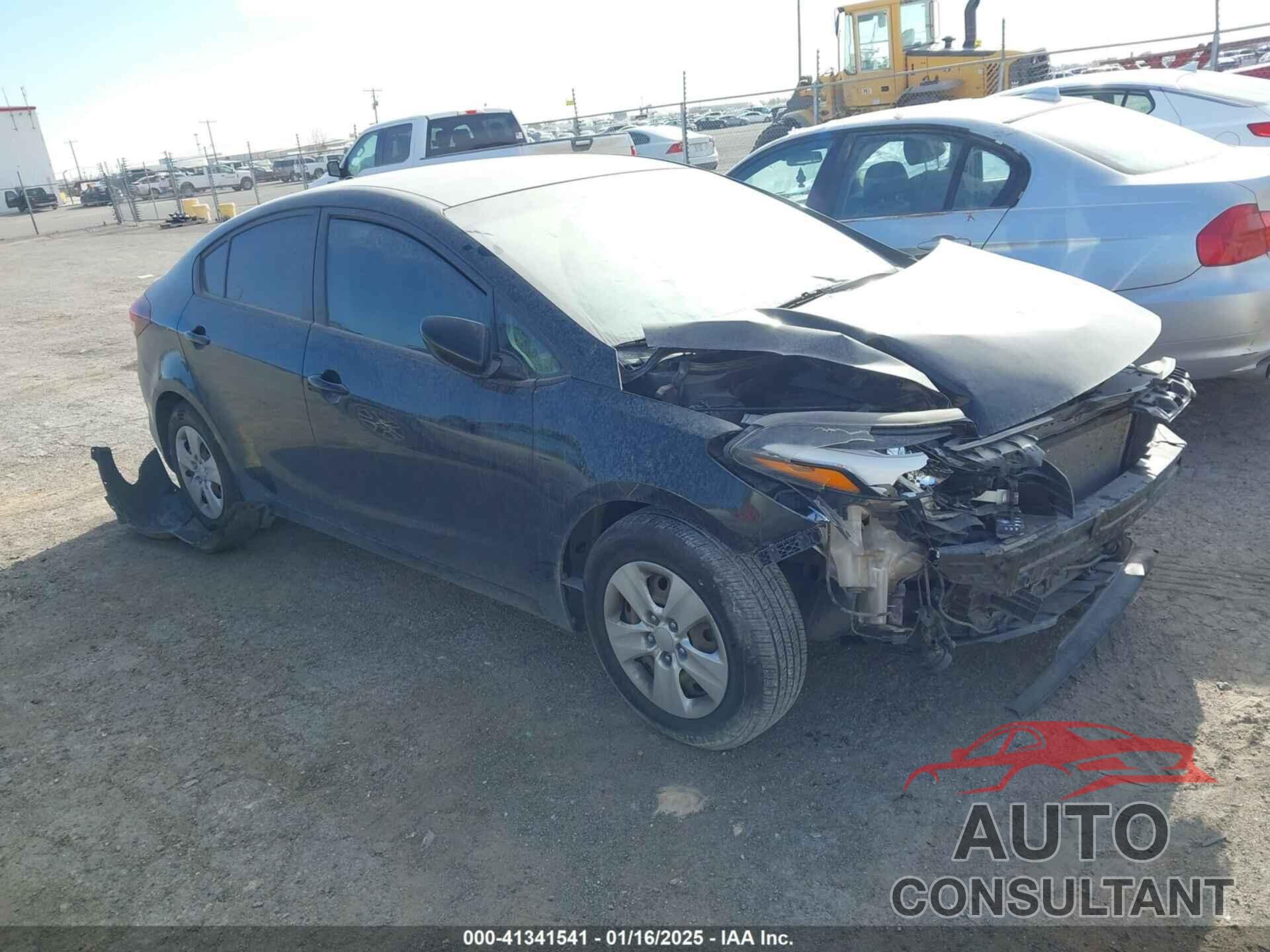 KIA FORTE 2017 - 3KPFK4A76HE075909