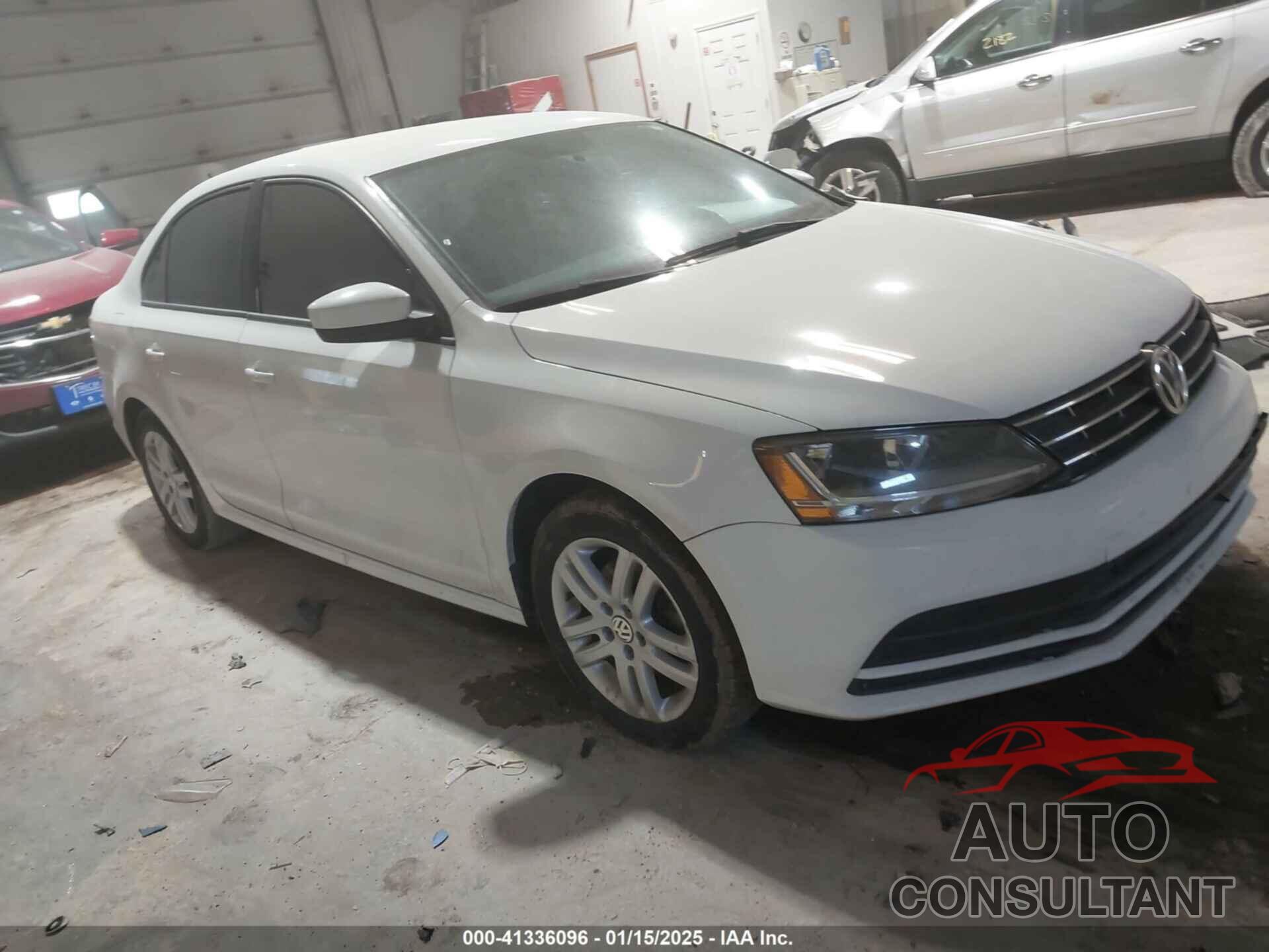 VOLKSWAGEN JETTA 2018 - 3VW2B7AJ2JM242156