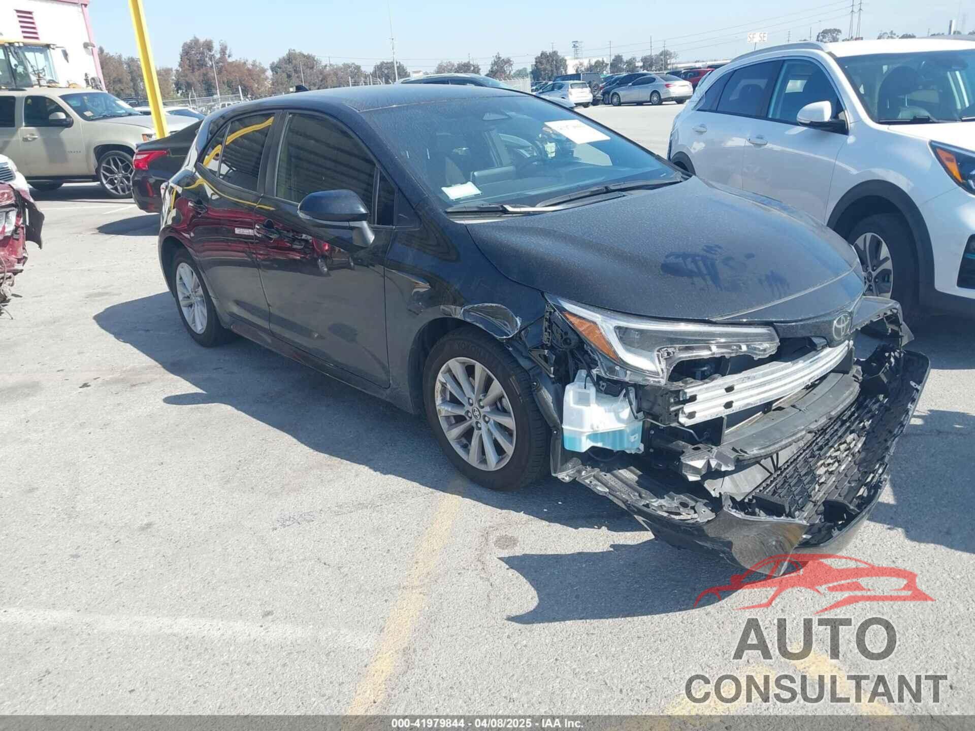 TOYOTA COROLLA 2024 - JTND4MBE5R3221641