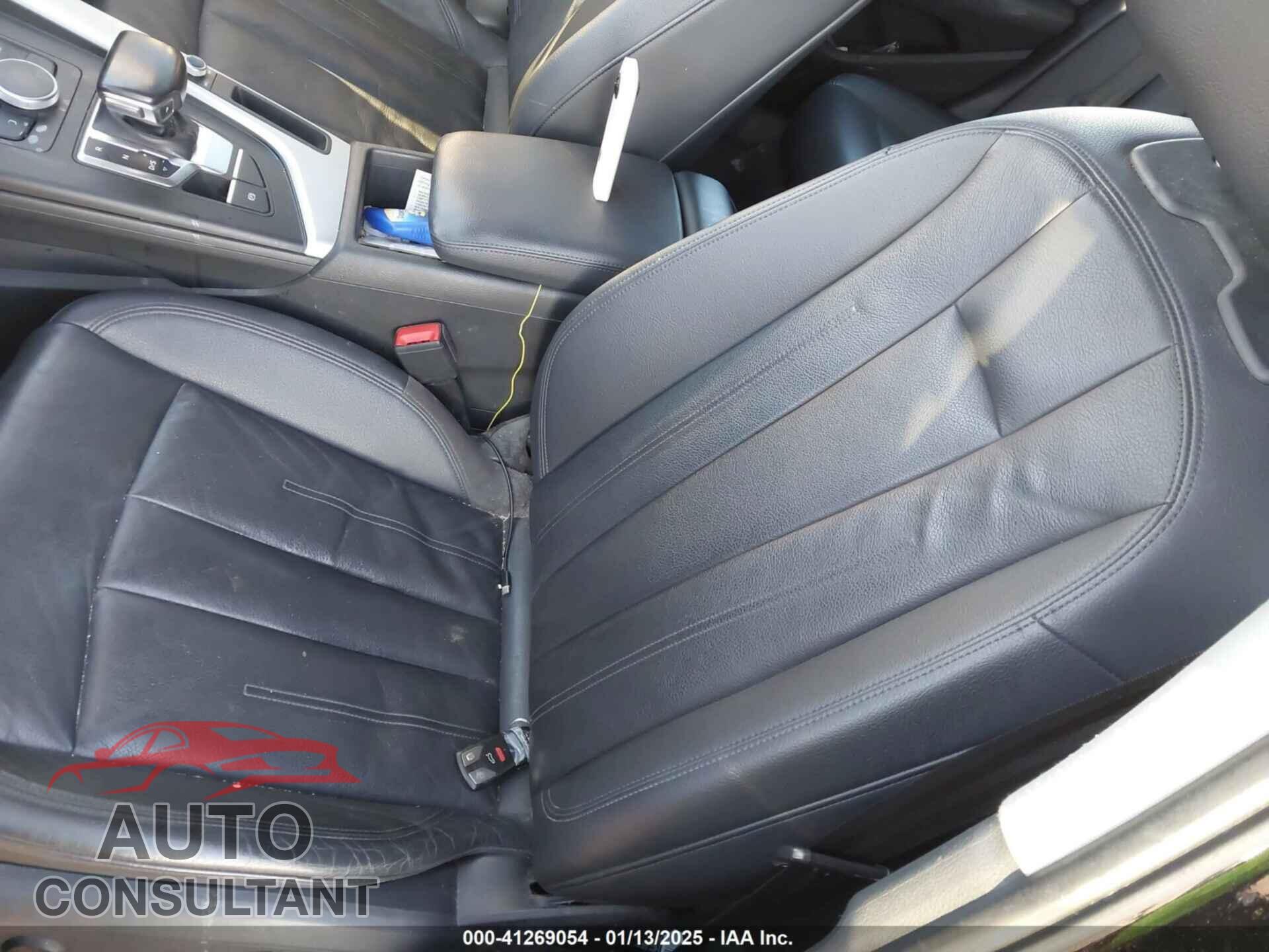 AUDI A4 2017 - WAUGMAF48HN057013