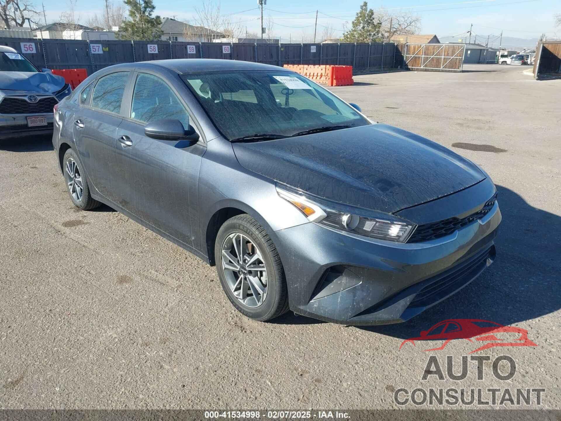 KIA FORTE 2023 - 3KPF24AD5PE613939