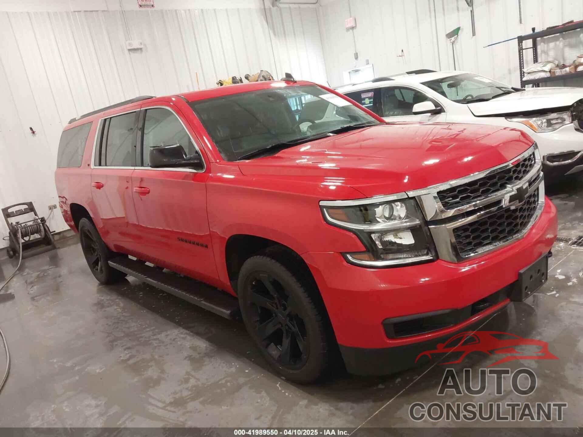 CHEVROLET SUBURBAN 2020 - 1GNSKHKC5LR160729