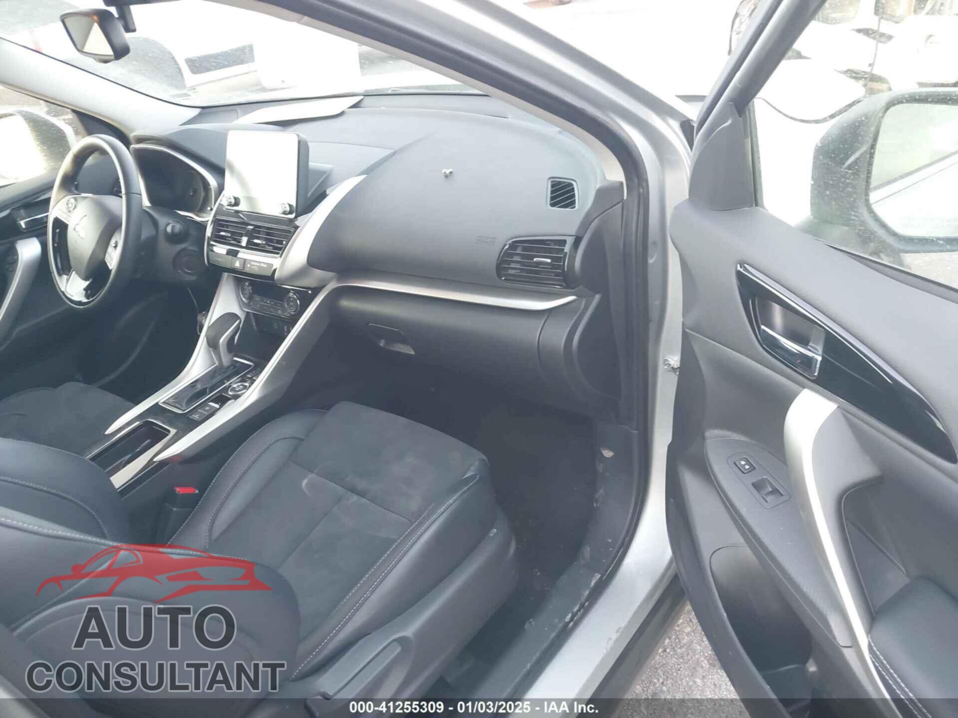 MITSUBISHI ECLIPSE CROSS 2024 - JA4ATWAA7RZ044893