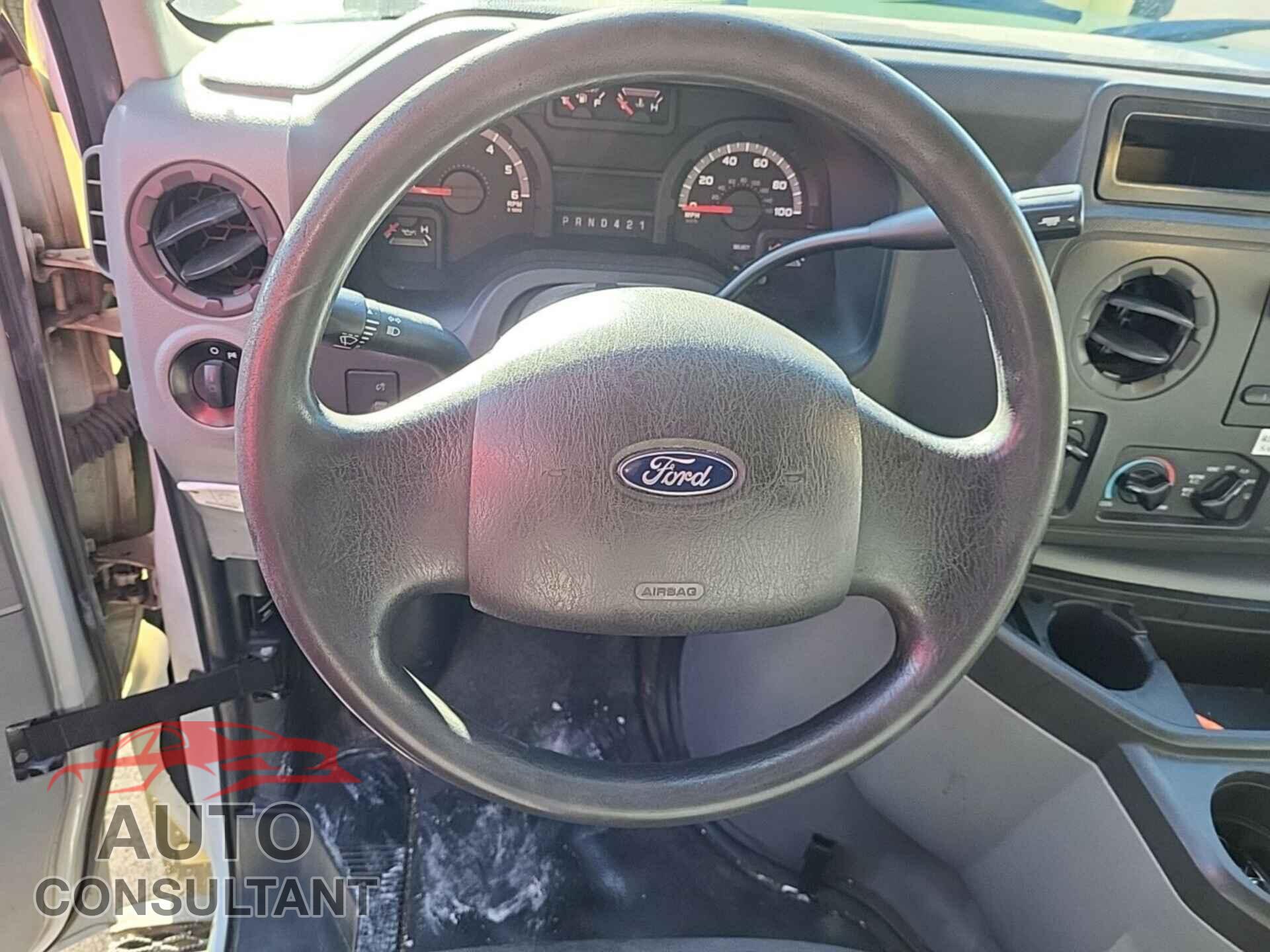FORD E-450 CUTAWAY 2018 - 1FDXE4FS9JDC25037