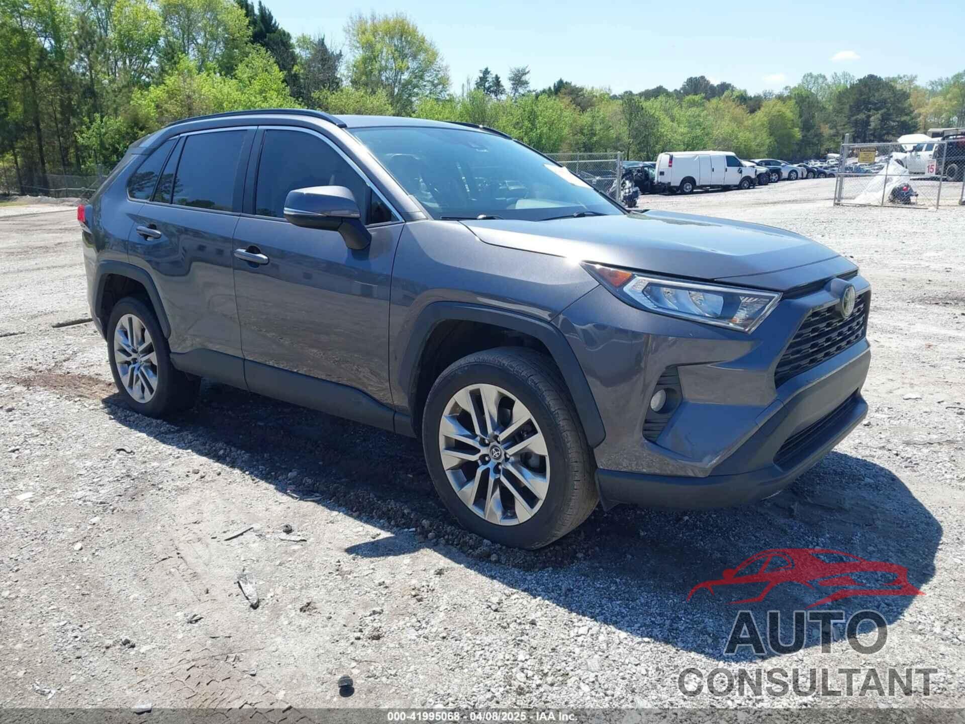 TOYOTA RAV4 2019 - JTMW1RFVXKJ014127