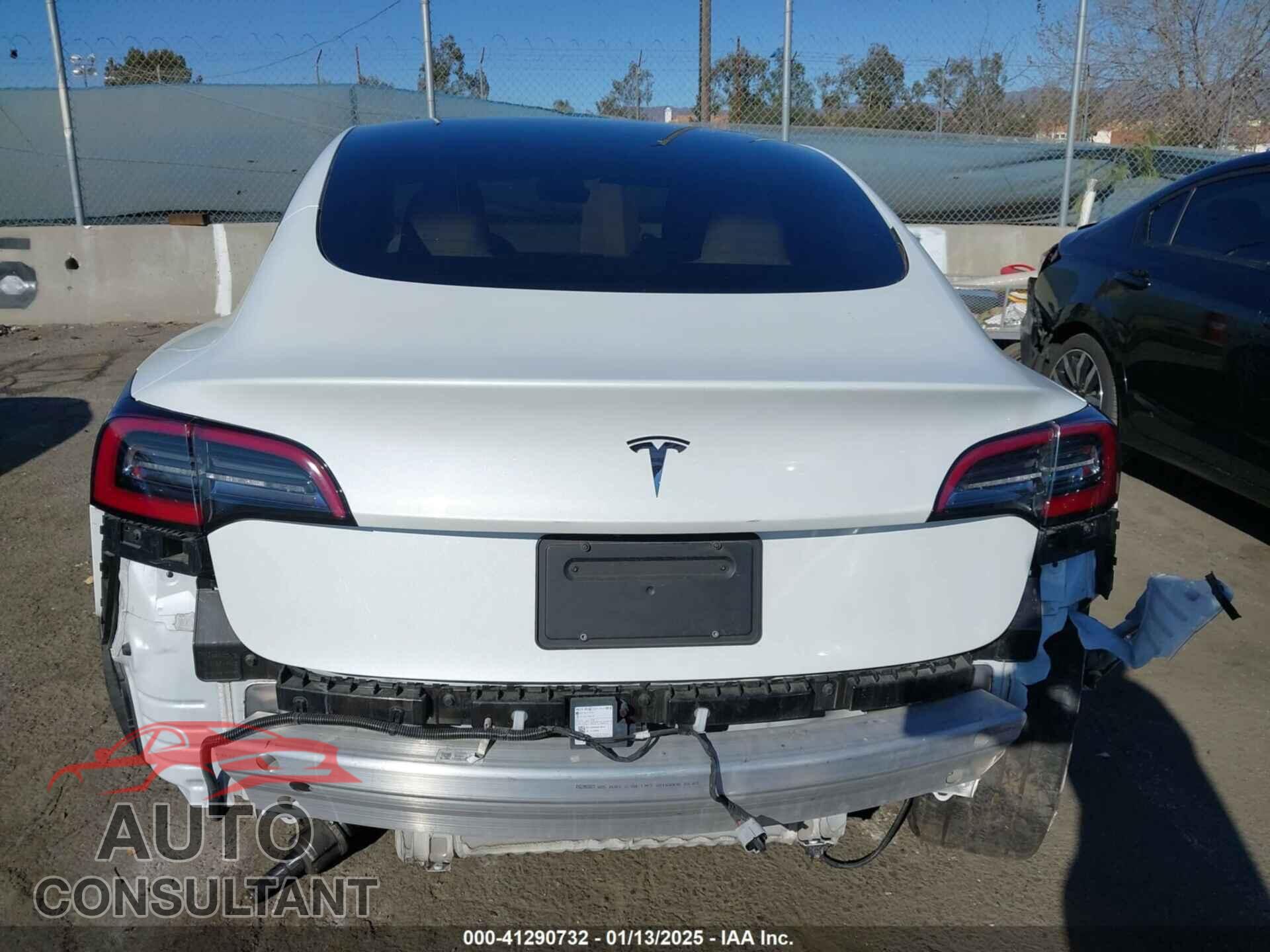 TESLA MODEL 3 2022 - 5YJ3E1EA2NF130747