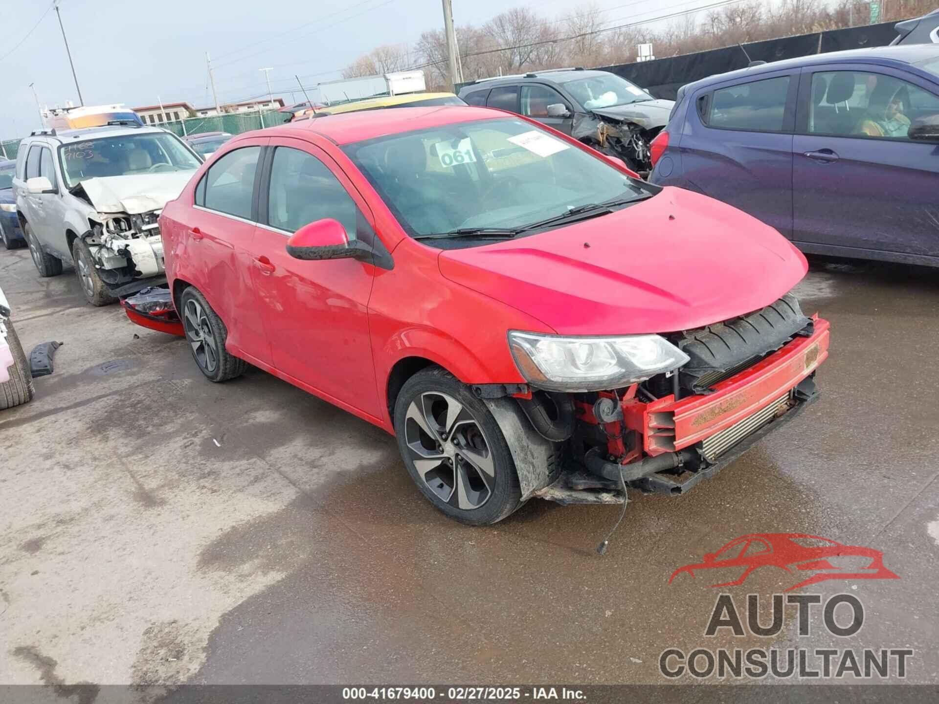 CHEVROLET SONIC 2017 - 1G1JF5SBXH4124384