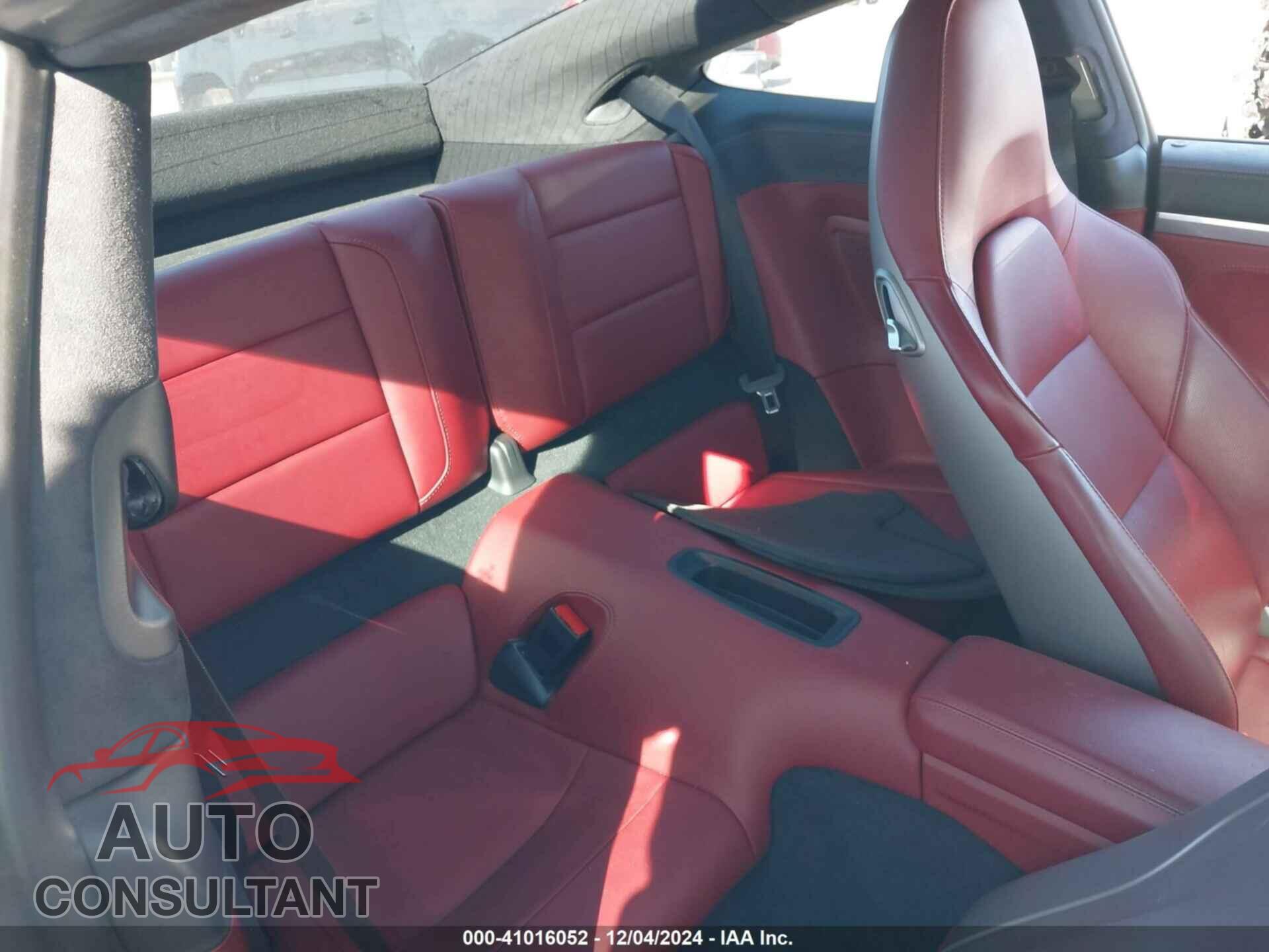 PORSCHE 911 2018 - WP0AA2A9XJS106391